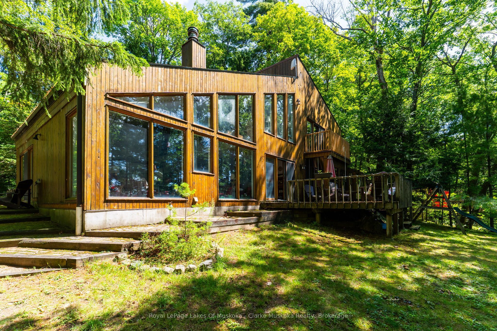 2807 Muskoka Road 169 Road, Muskoka Lakes, ON P0C 1A0 photo 4