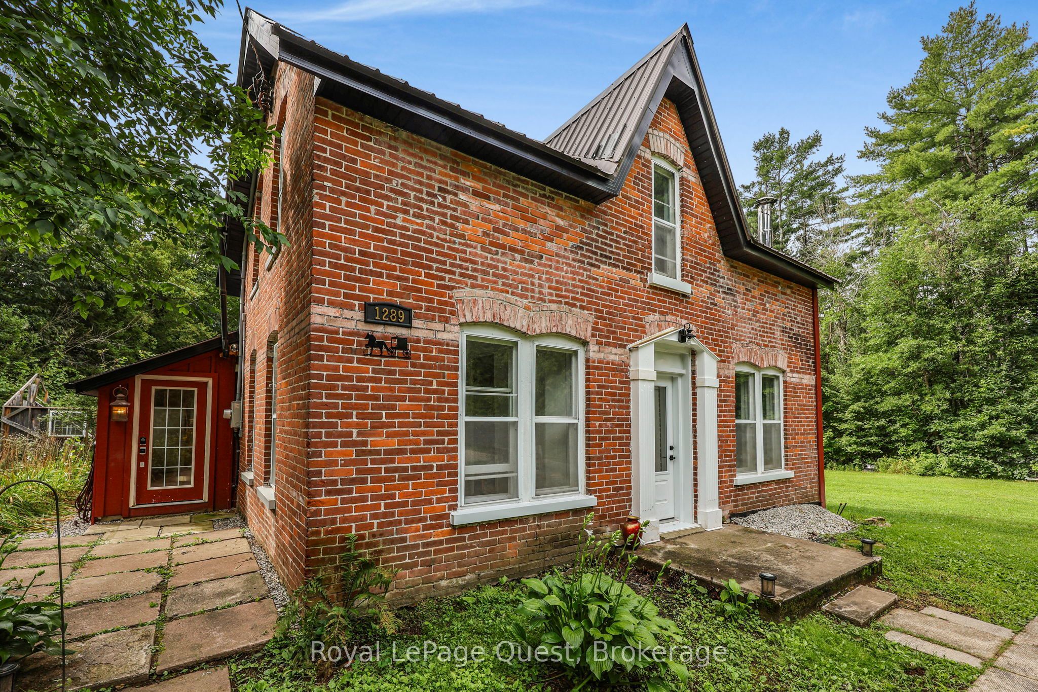 1289 Graham Road, Gravenhurst, ON P0E 1N0 photo 3