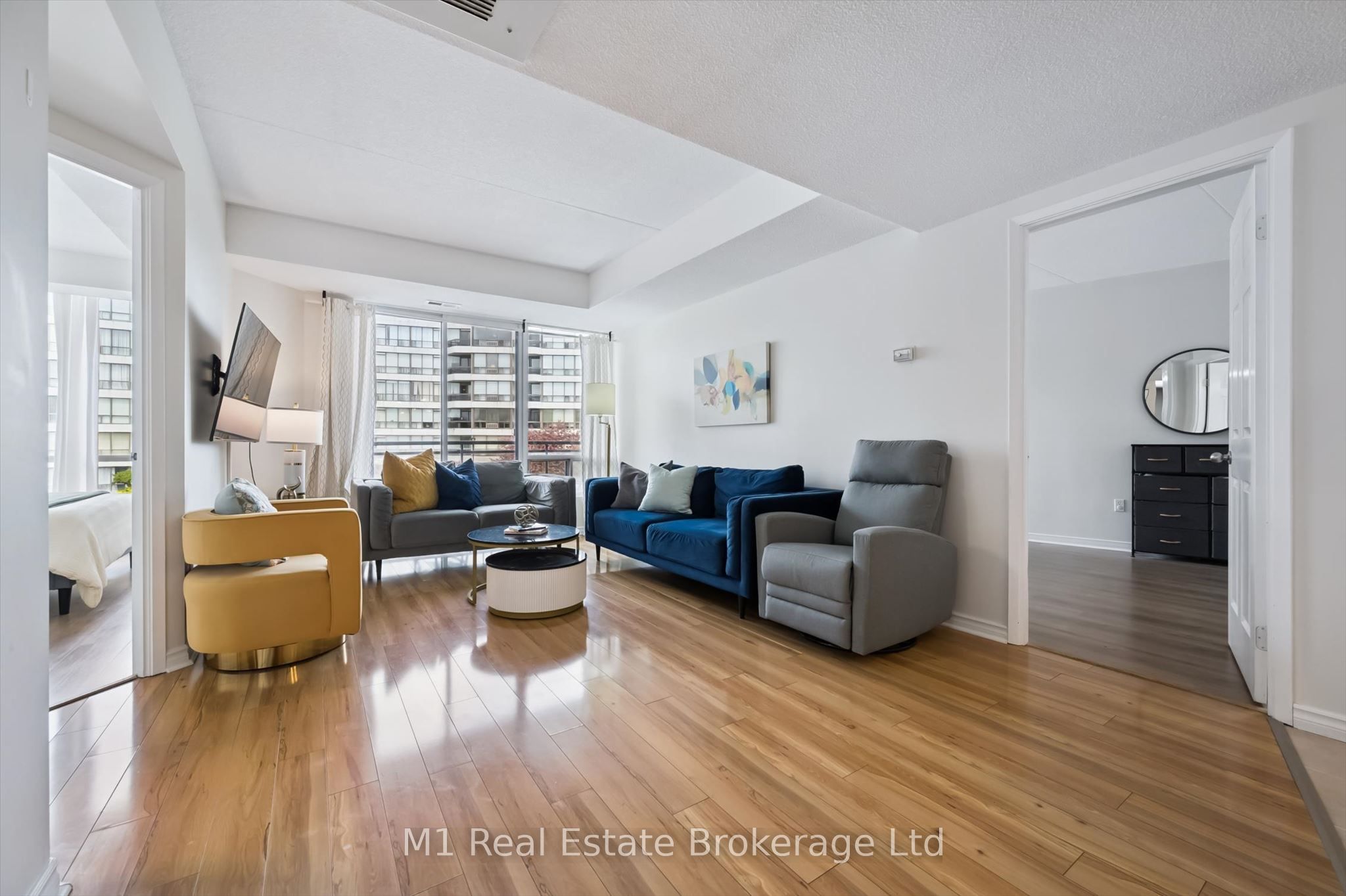 105 Bagot Street 208, Guelph, ON N1H 8H4 photo 2