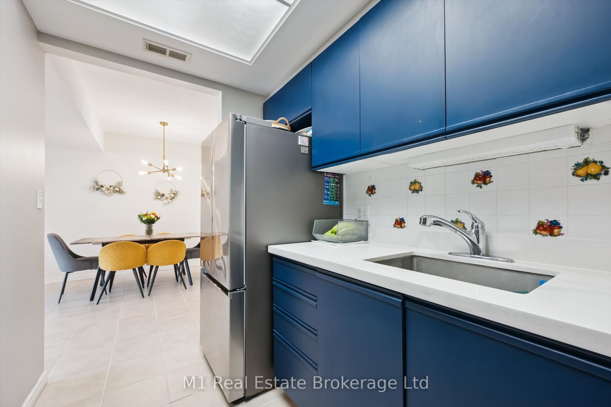 105 Bagot Street 208, Guelph, ON N1H 8H4 photo 5