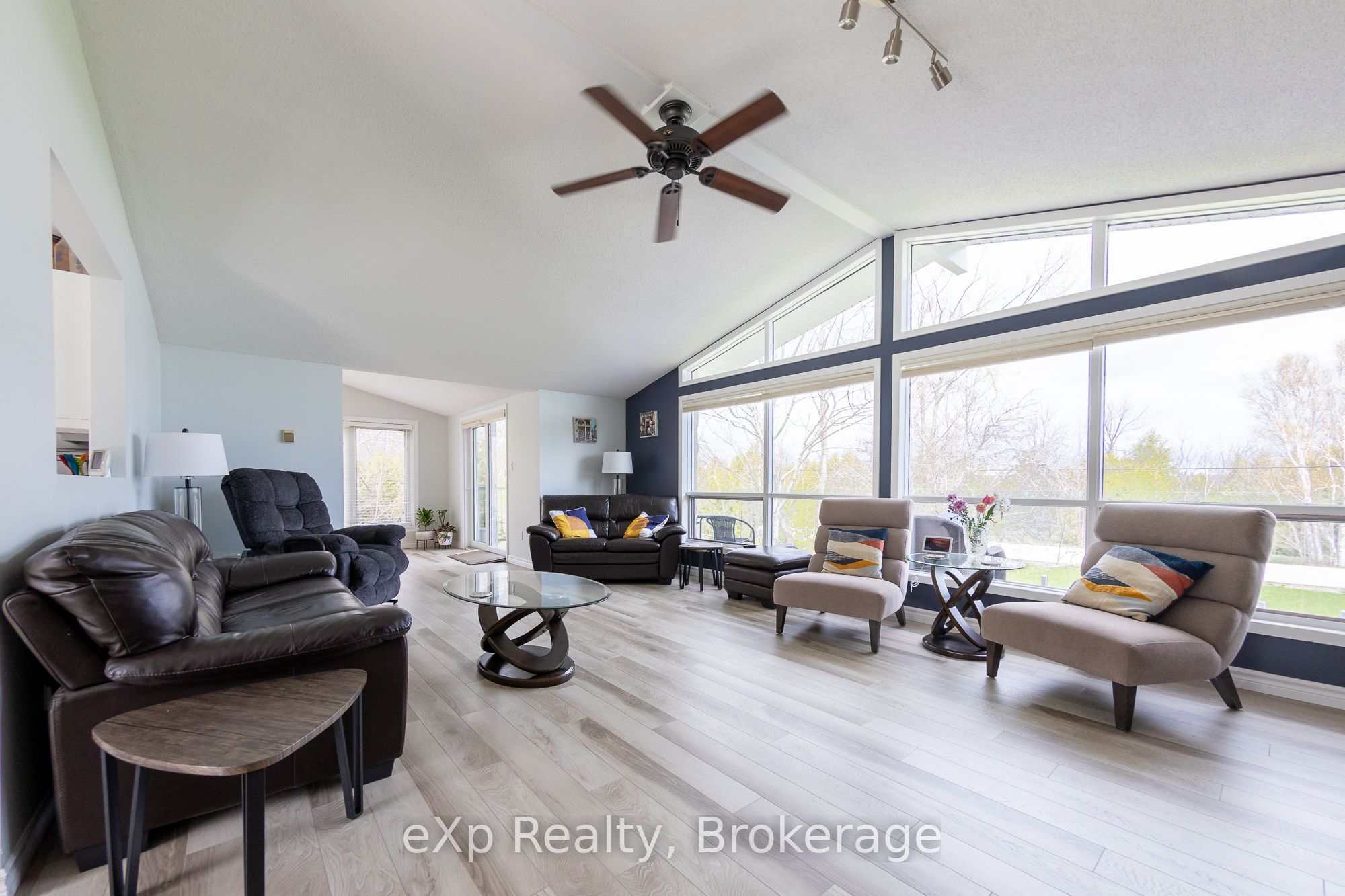 502754 Grey Road 1, Georgian Bluffs, ON N0H 2T0 photo 4