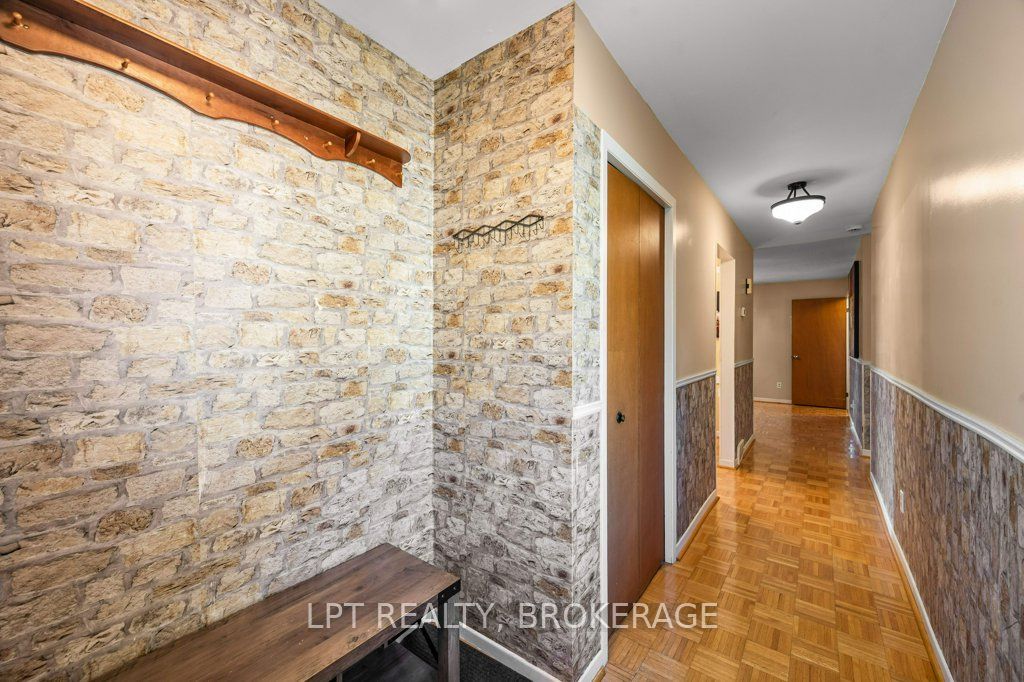 785 Allum Avenue, Kingston, ON K7M 7A3 photo 5
