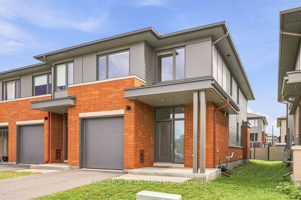 78 Michael Stoqua Street, Manor Park - Cardinal Glen and Area, ON K1K 5A2 photo 2