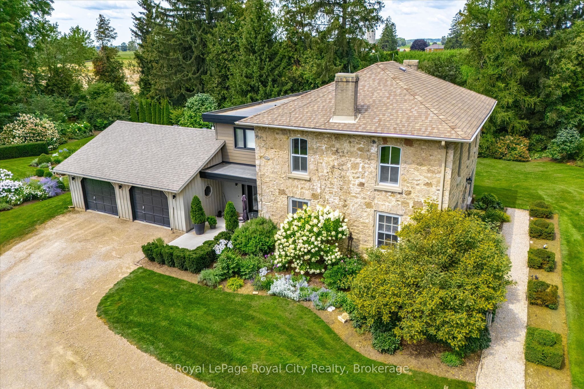 6550 Gerrie Road, Centre Wellington, ON N0B 1S0 photo 3