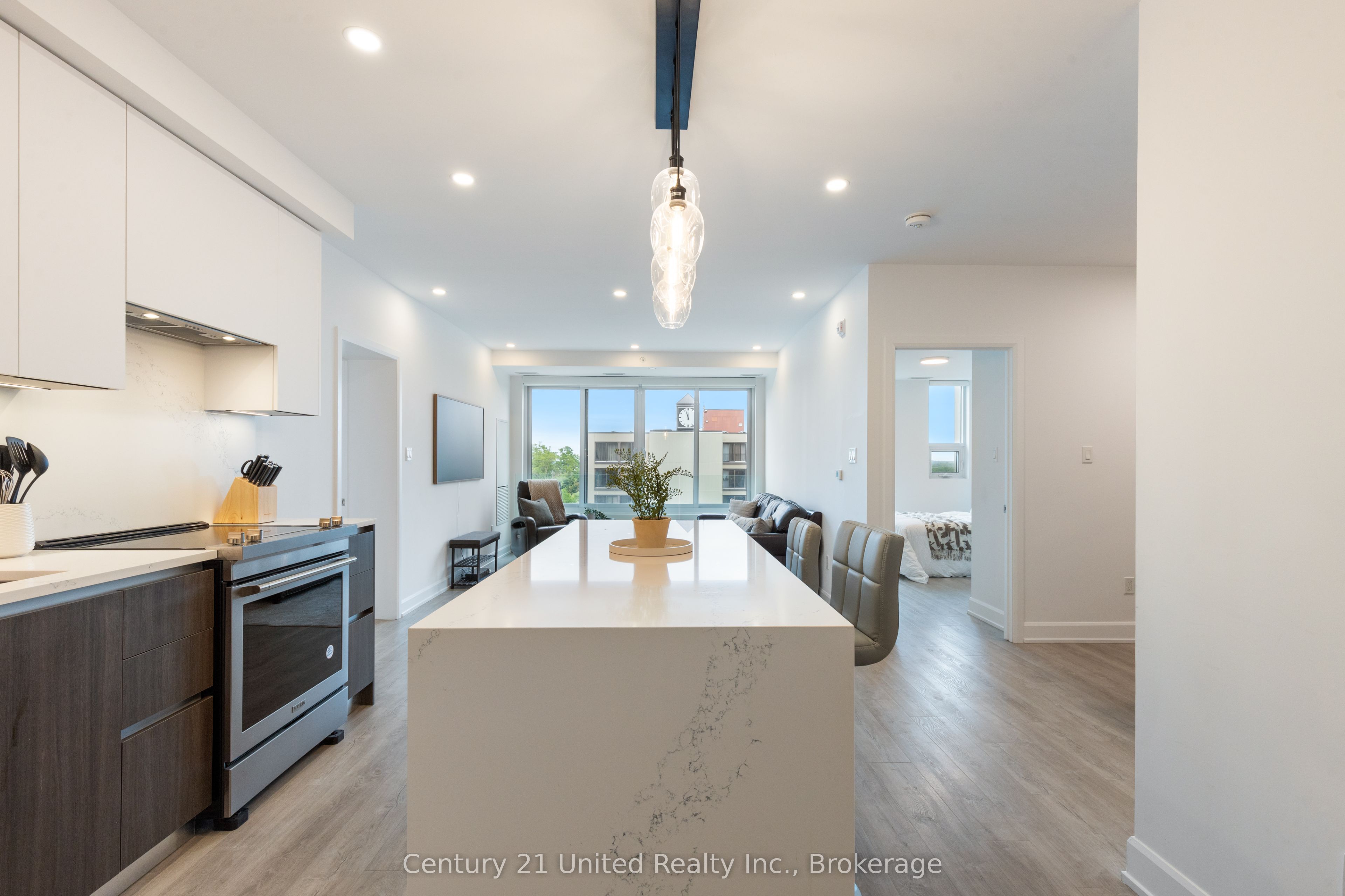 195 Hunter Street E 705, Peterborough, ON K9H 1G9 photo 4