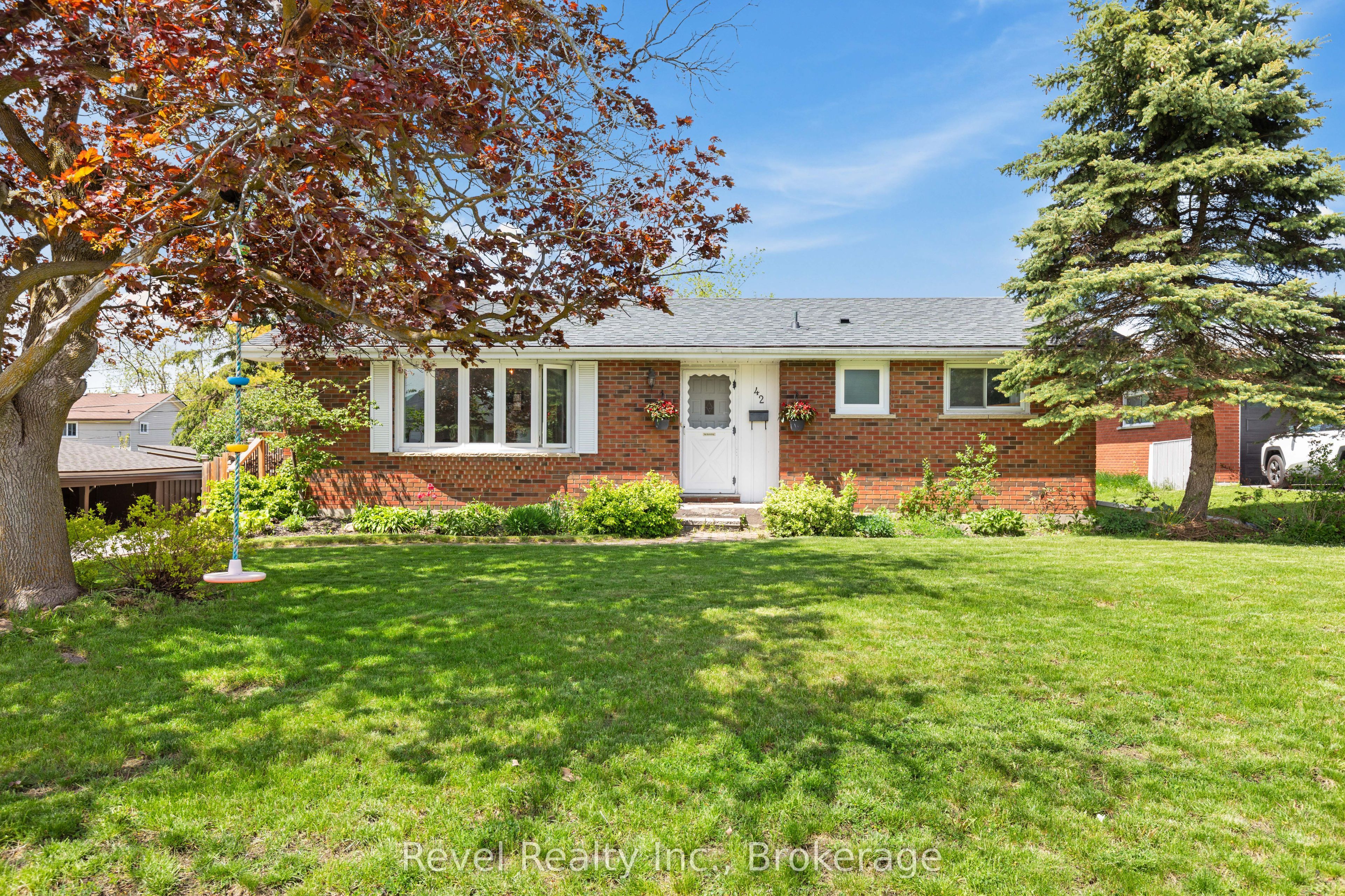 42 Kawartha Drive, Kawartha Lakes, ON K9V 1A5 photo 3