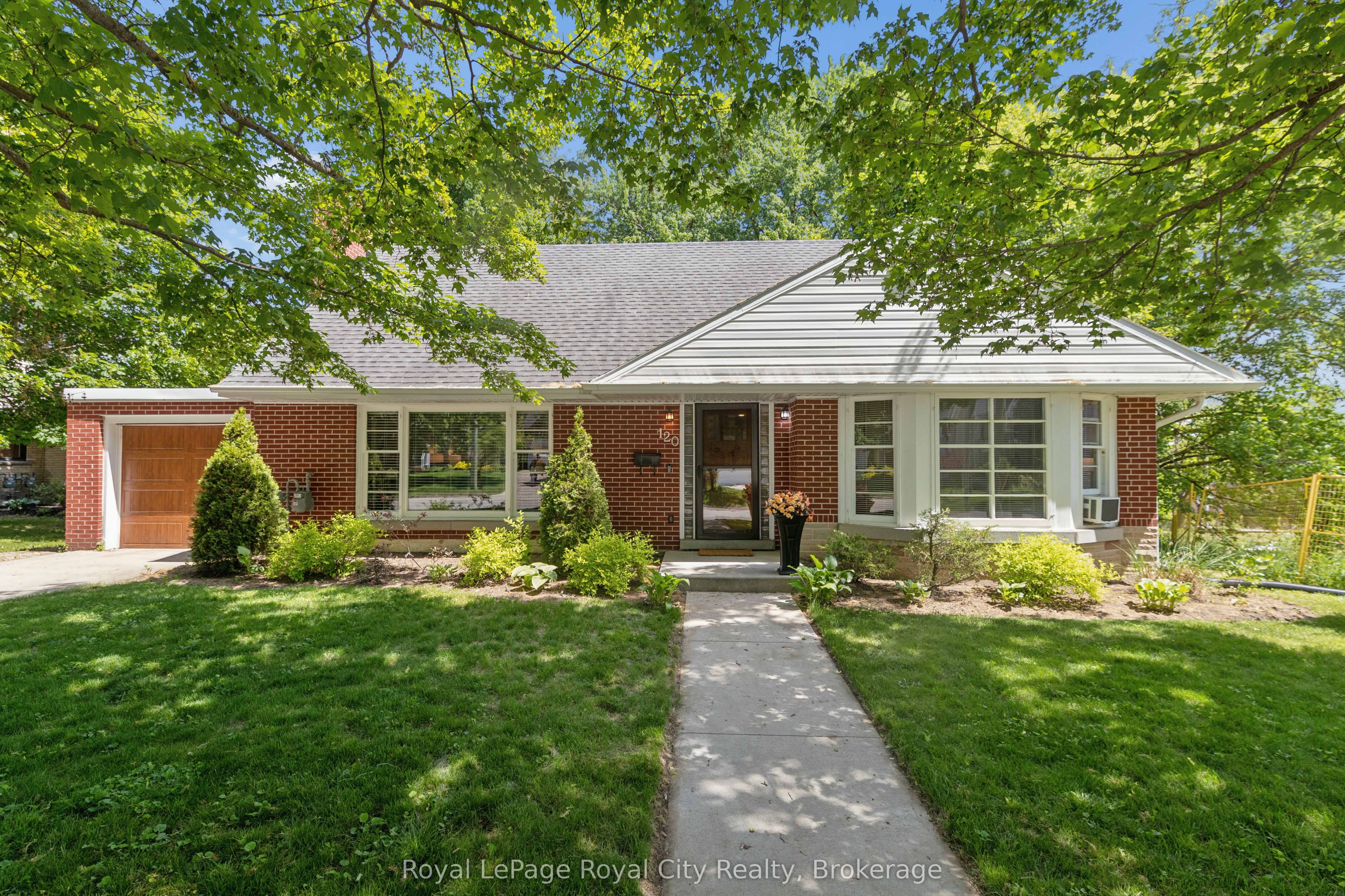 120 Hill Street E, Centre Wellington, ON N1M 1G9 photo 4