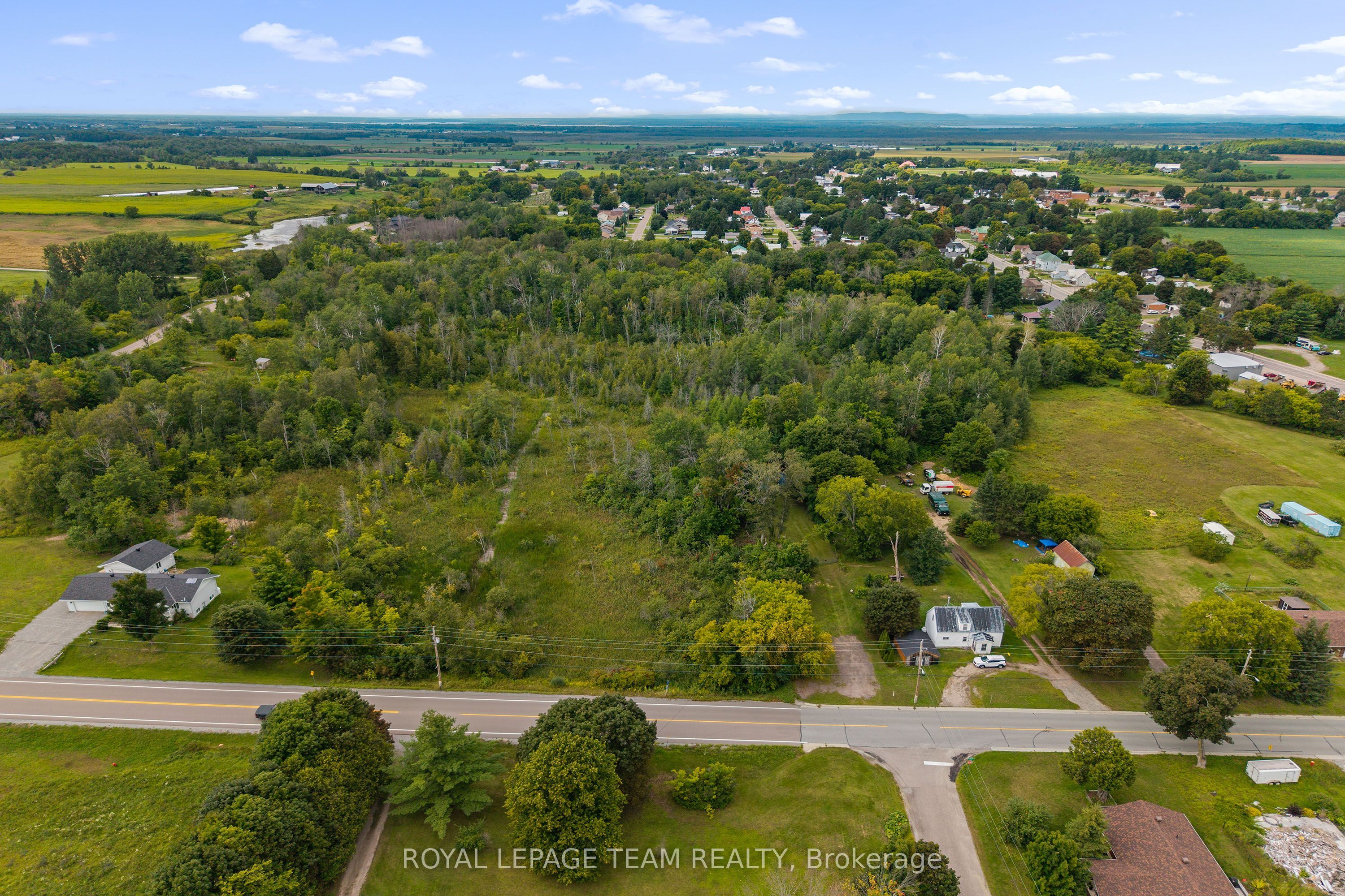 1535 A BEACHBURG Road, Whitewater Region, ON K0J 1C0 photo 3