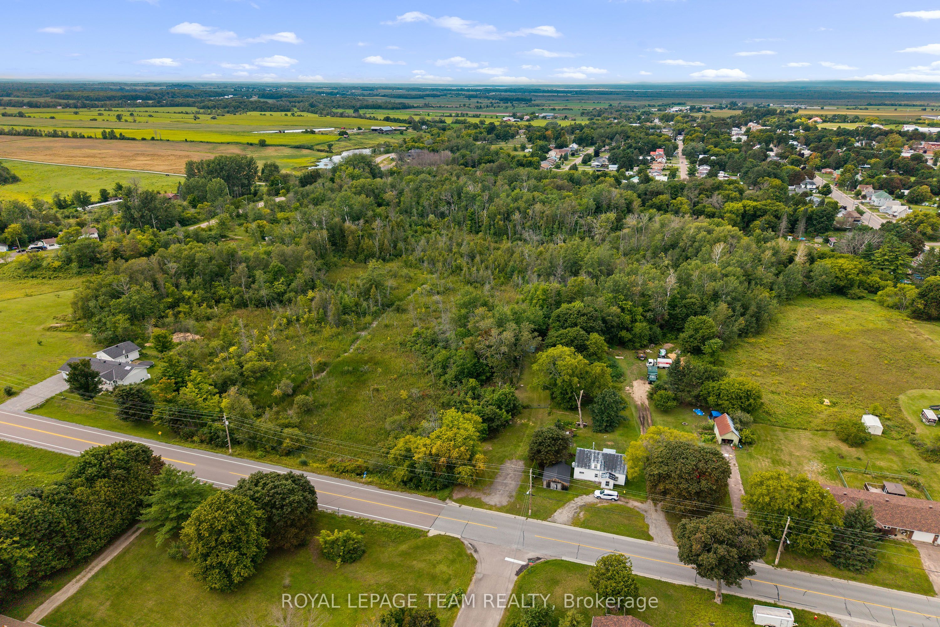 1535 A BEACHBURG Road, Whitewater Region, ON K0J 1C0 photo 4