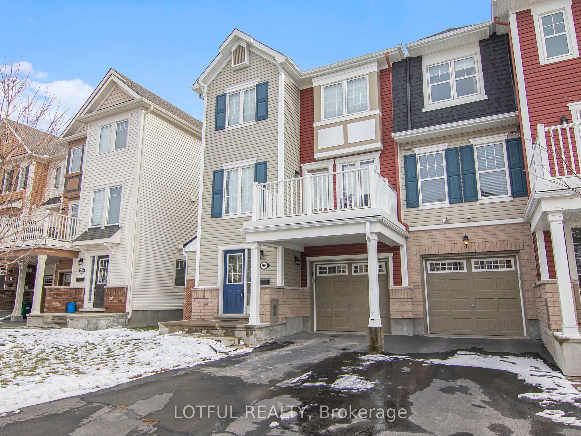 609 Foxlight Circle, Kanata, ON K2M 0L9 photo 2
