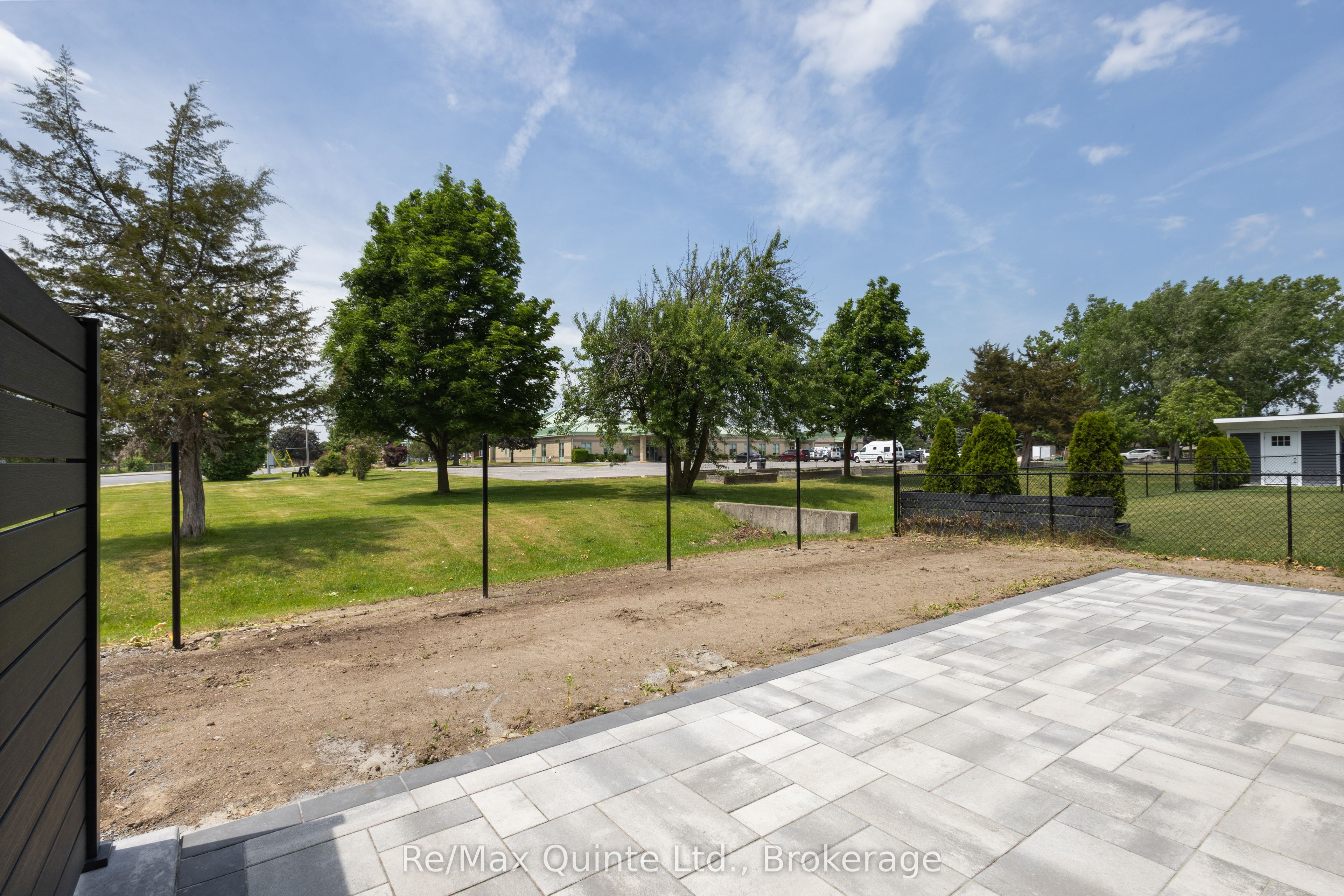 12 Stinson Avenue, Belleville, ON K8P 5N9 photo 5