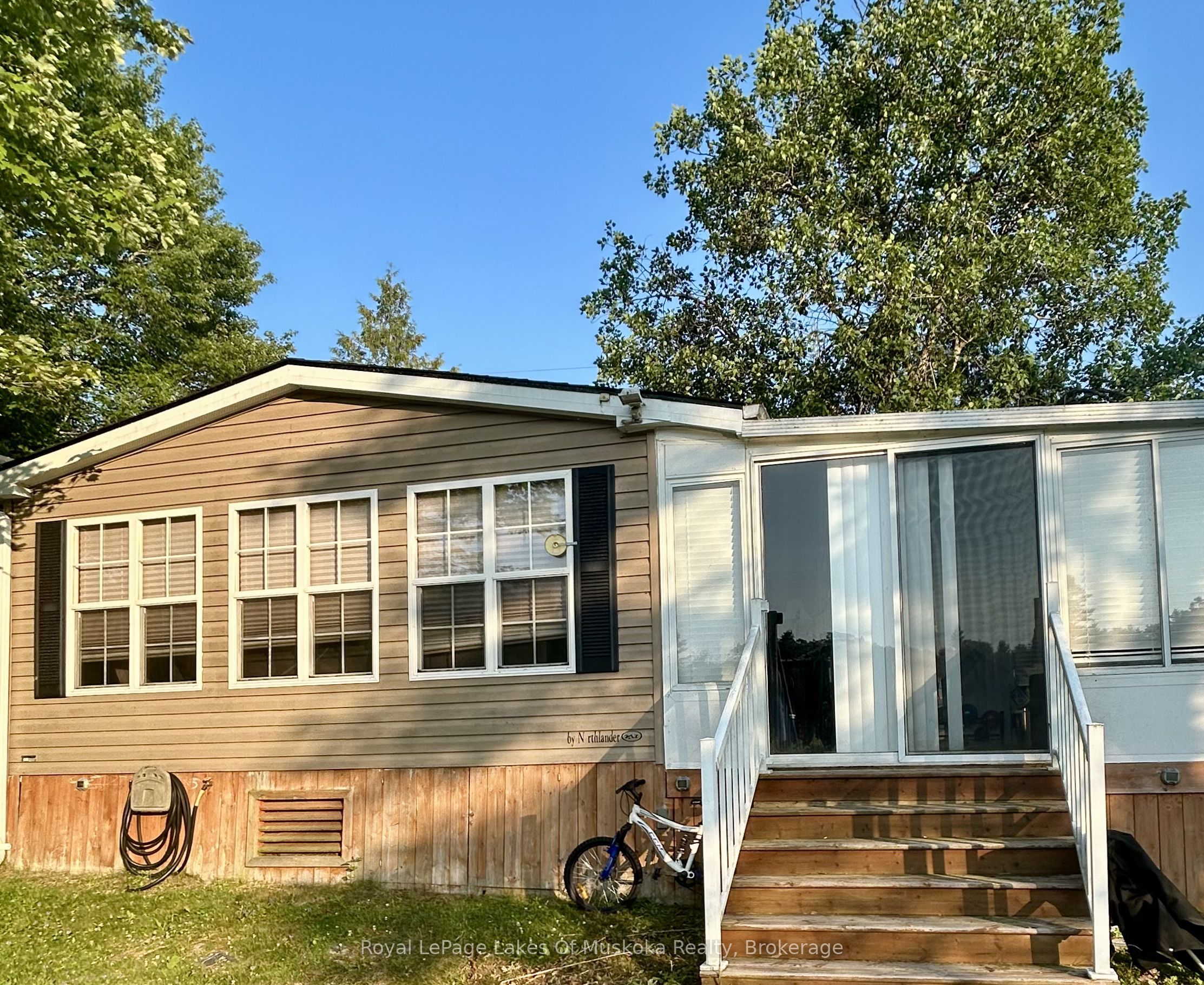 1336 South Morrison Lake Road 2, Gravenhurst, ON P1P 1R2