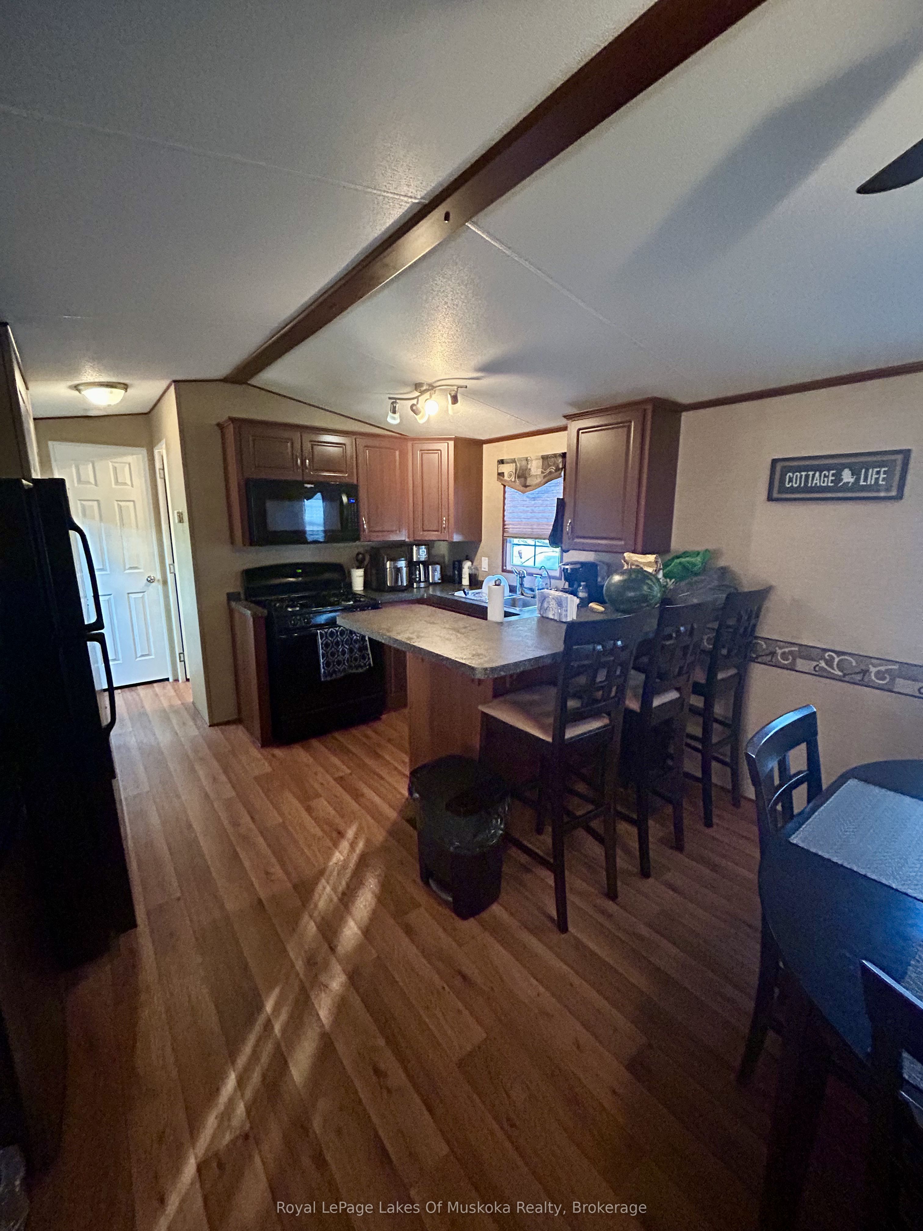 1336 South Morrison Lake Road 2, Gravenhurst, ON P1P 1R2 photo 3