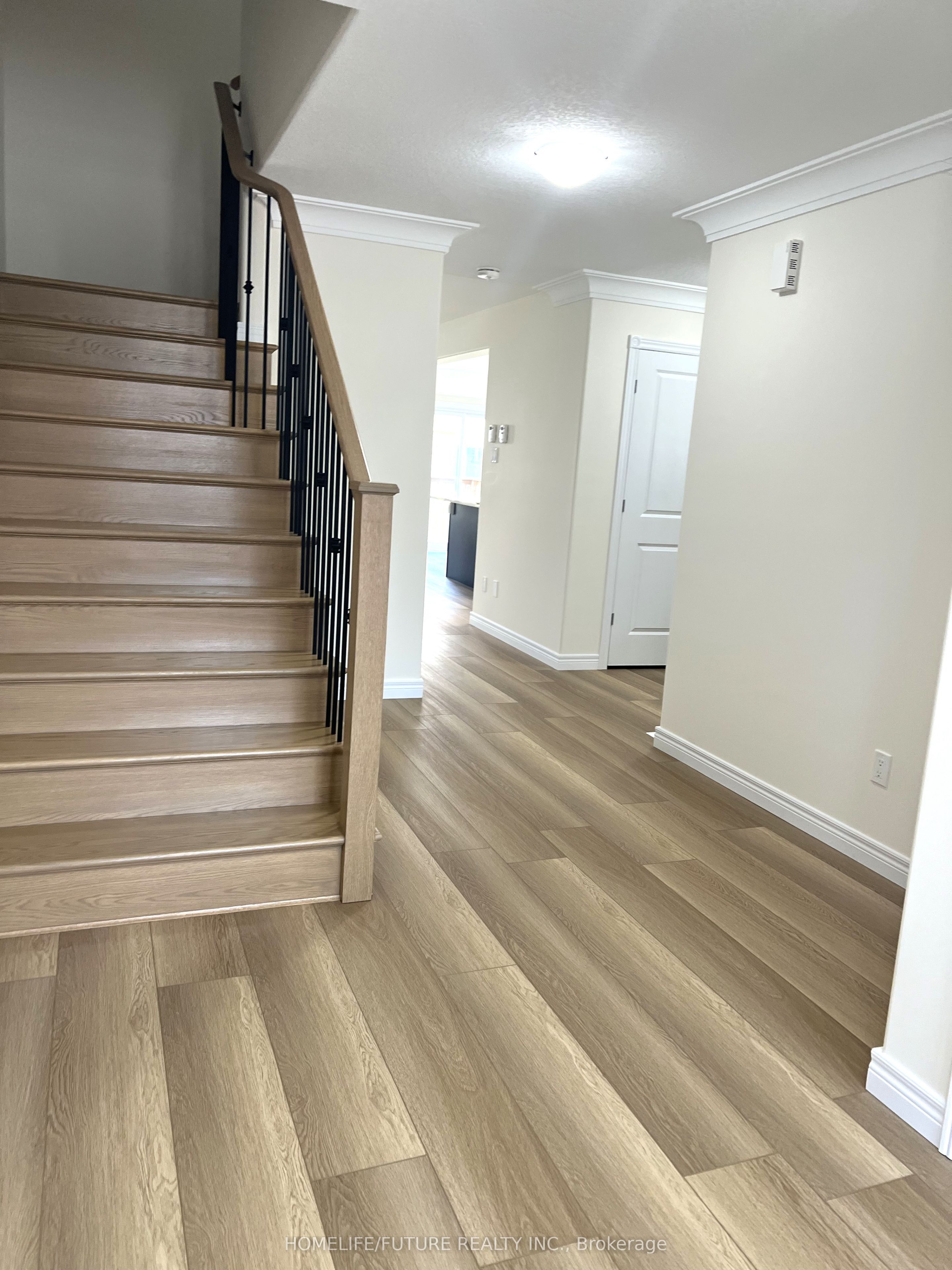 236 Oneil Street, Peterborough, ON K9K 0H1 photo 2