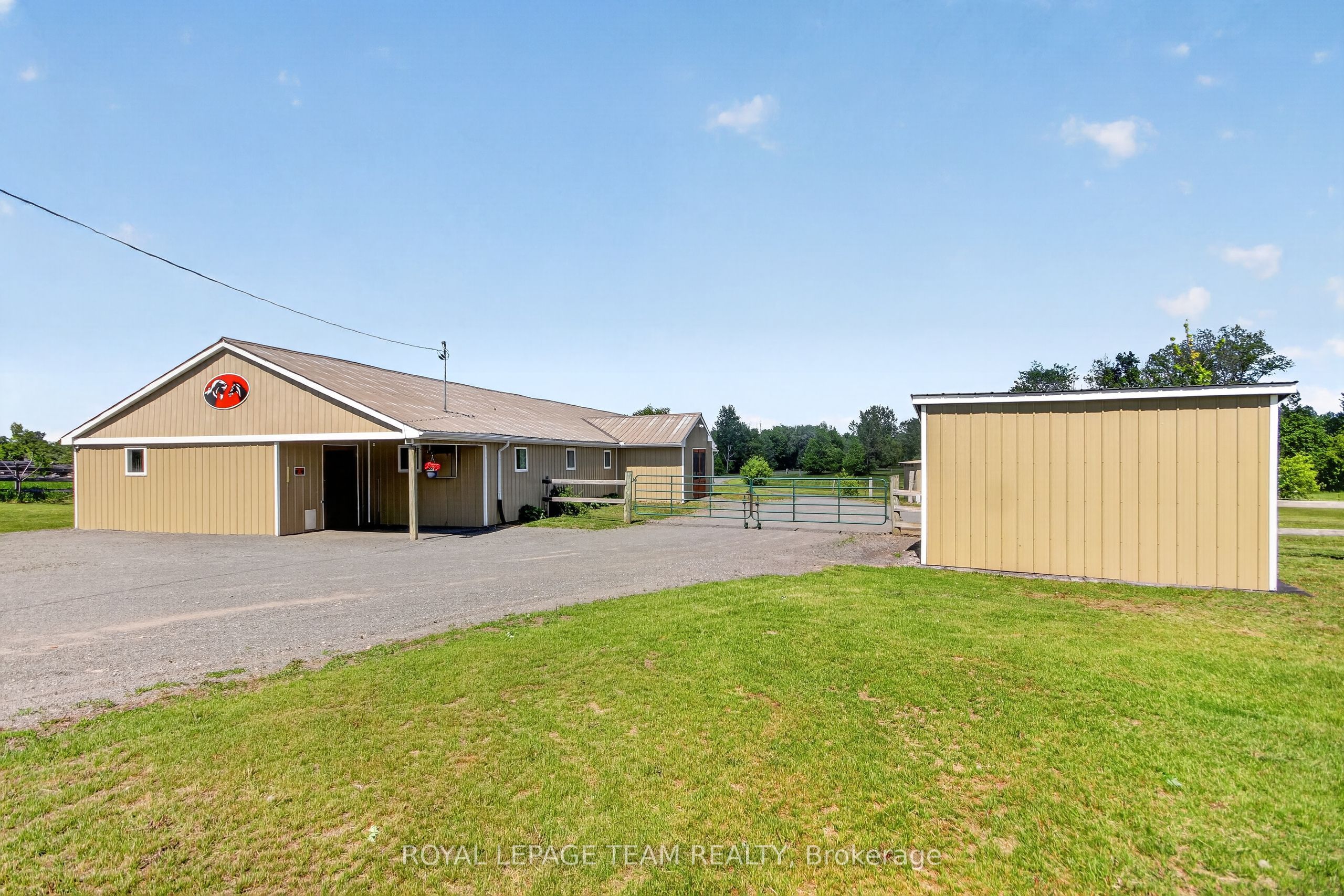 2867 Stagecoach Road, Greely - Metcalfe - Osgoode - Vernon and Area, ON K0A 2W0 photo 4