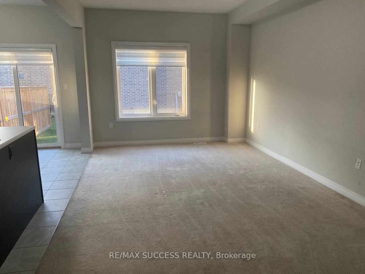 520 Grey Street 38, Brantford, ON N3S 0K1 photo 3