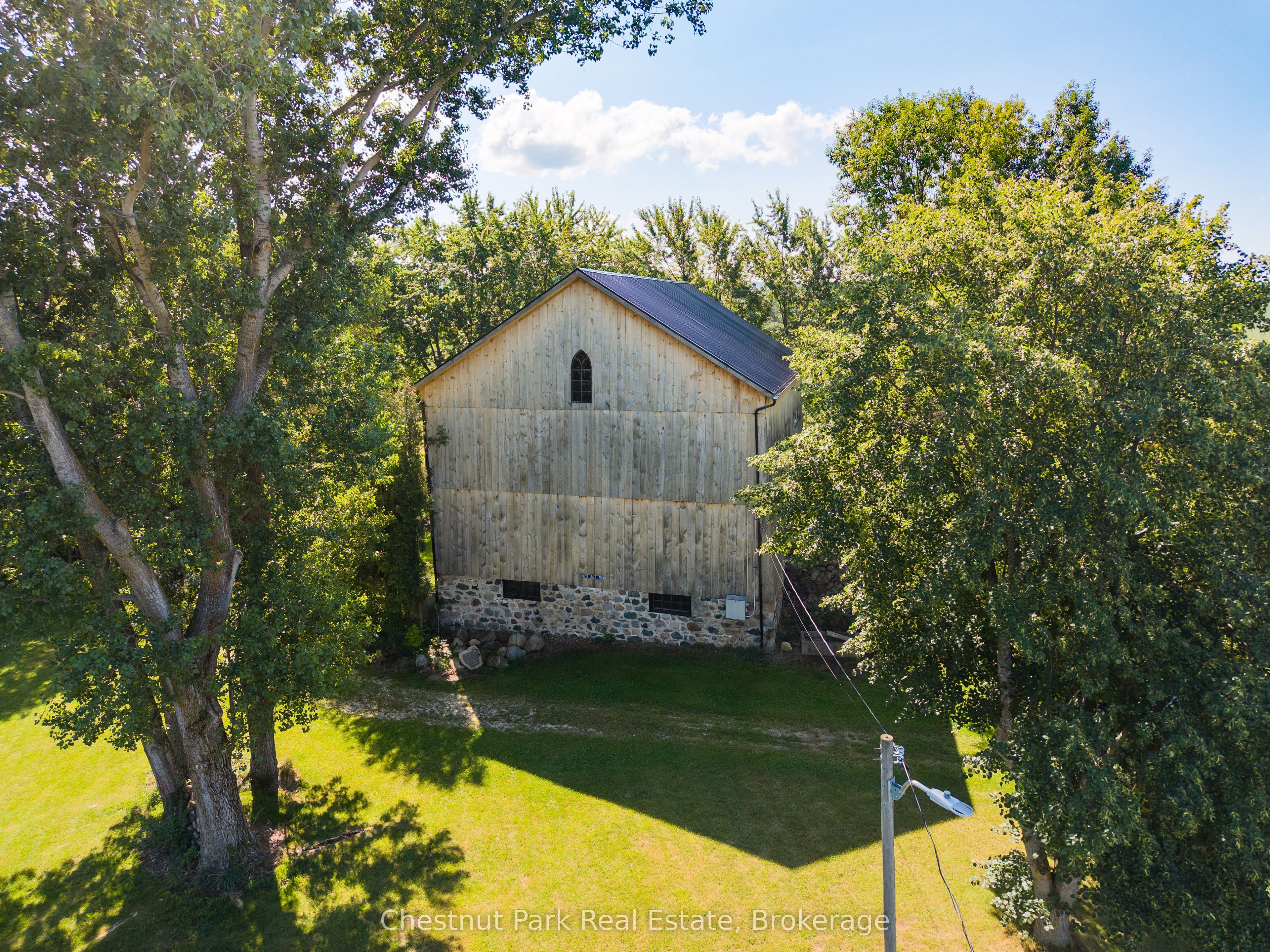 727410 21st Side Road, Blue Mountains, ON N0H 1J0 photo 3