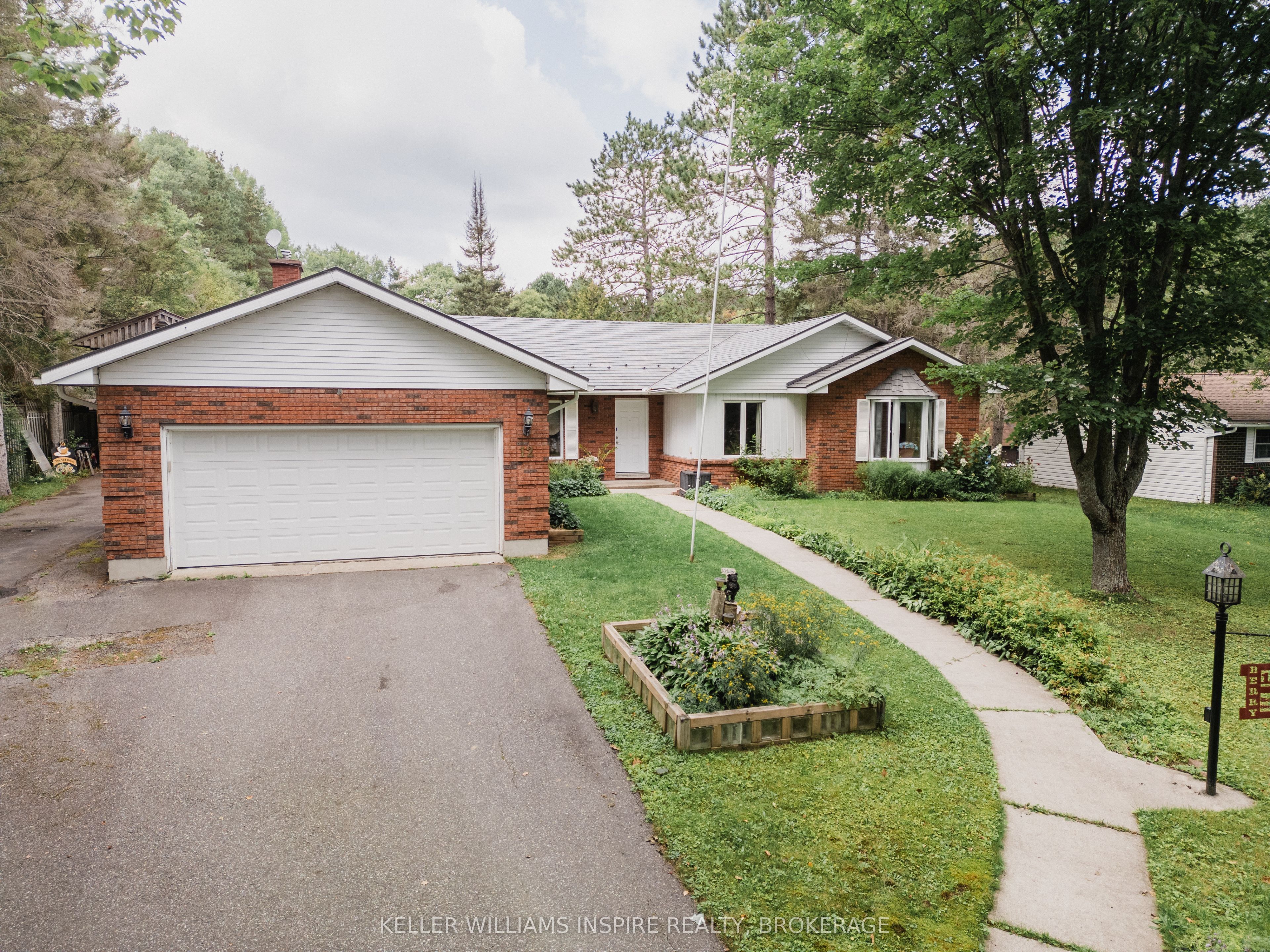 12 Robert Street, Sundridge, ON P0A 1Z0