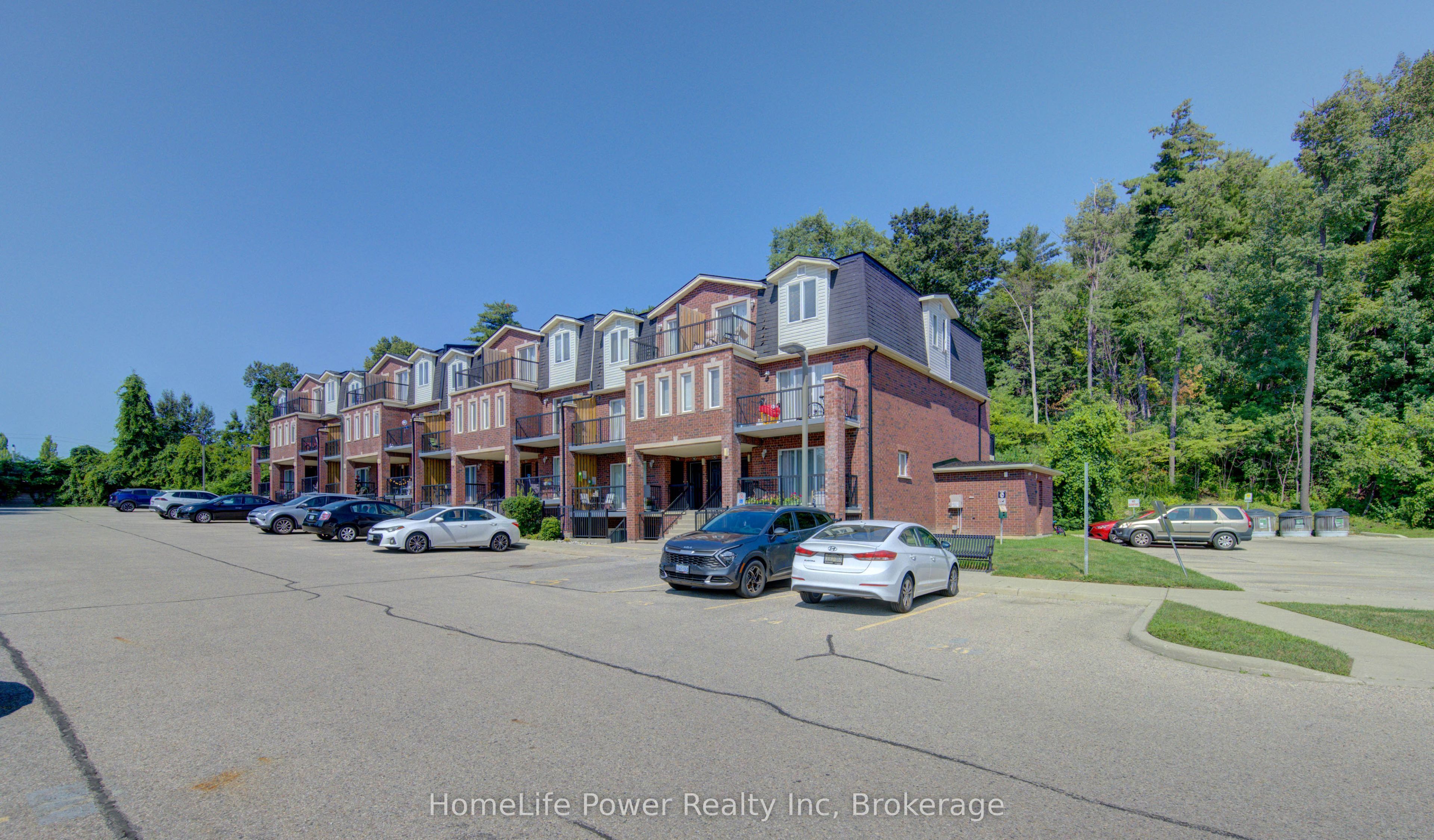 45 Cedarhill Crescent 5A, Kitchener, ON N2E 0A2 photo 2