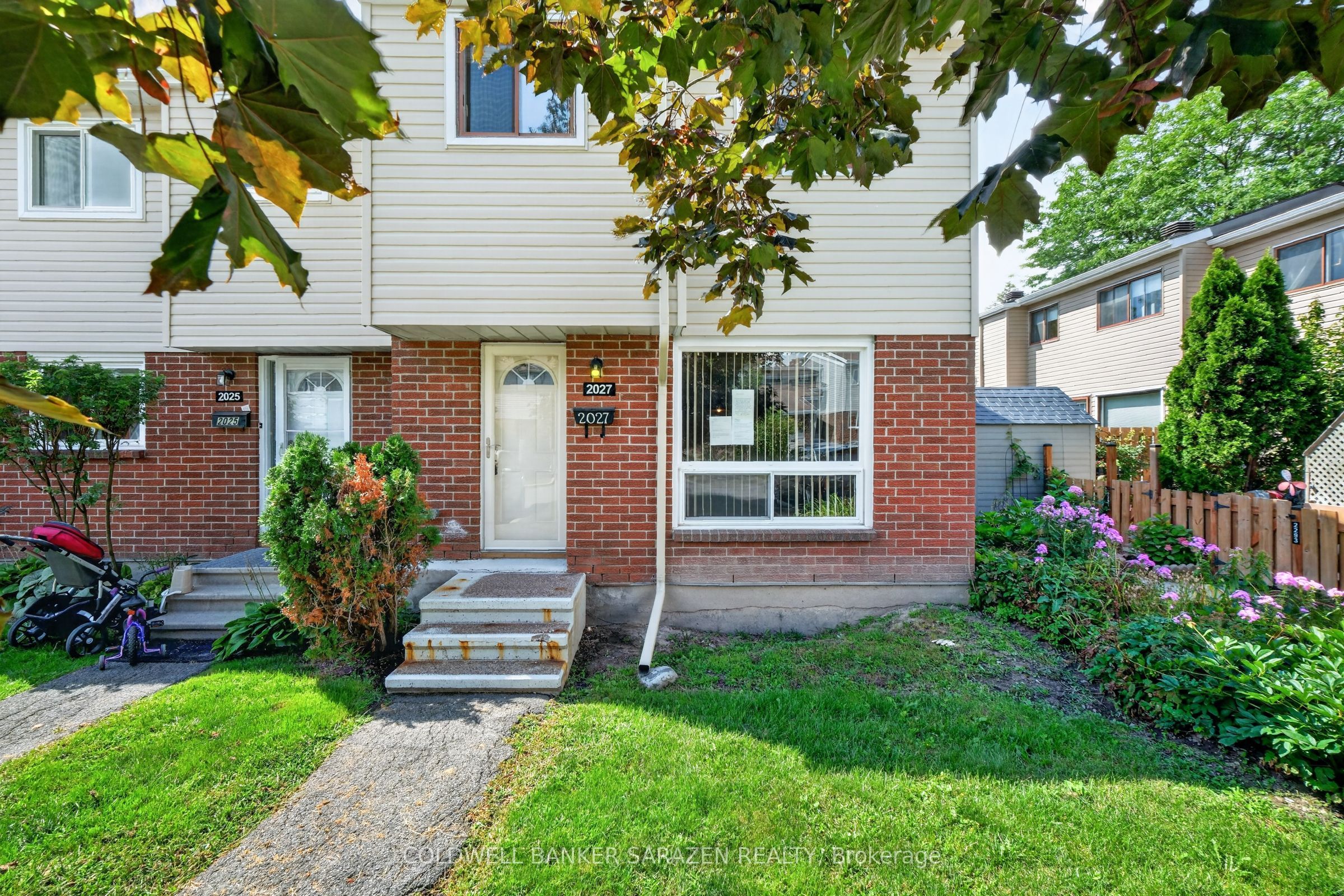 2027 Kelden Crescent, Blackburn Hamlet, ON K1B 4Y1 photo 3