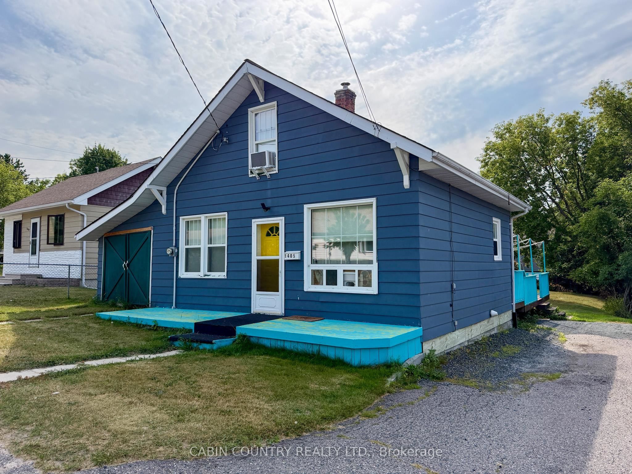 1405 Pearl Avenue, Kenora, ON P9N 2K3