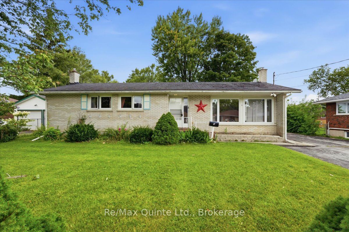 5 Simeon Street, Prince Edward County, ON K0K 2T0 photo 2