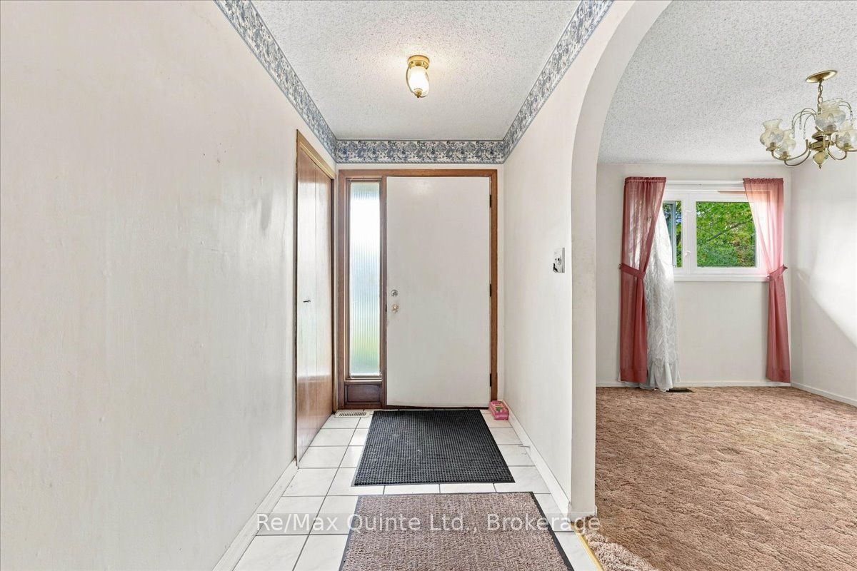 5 Simeon Street, Prince Edward County, ON K0K 2T0 photo 4