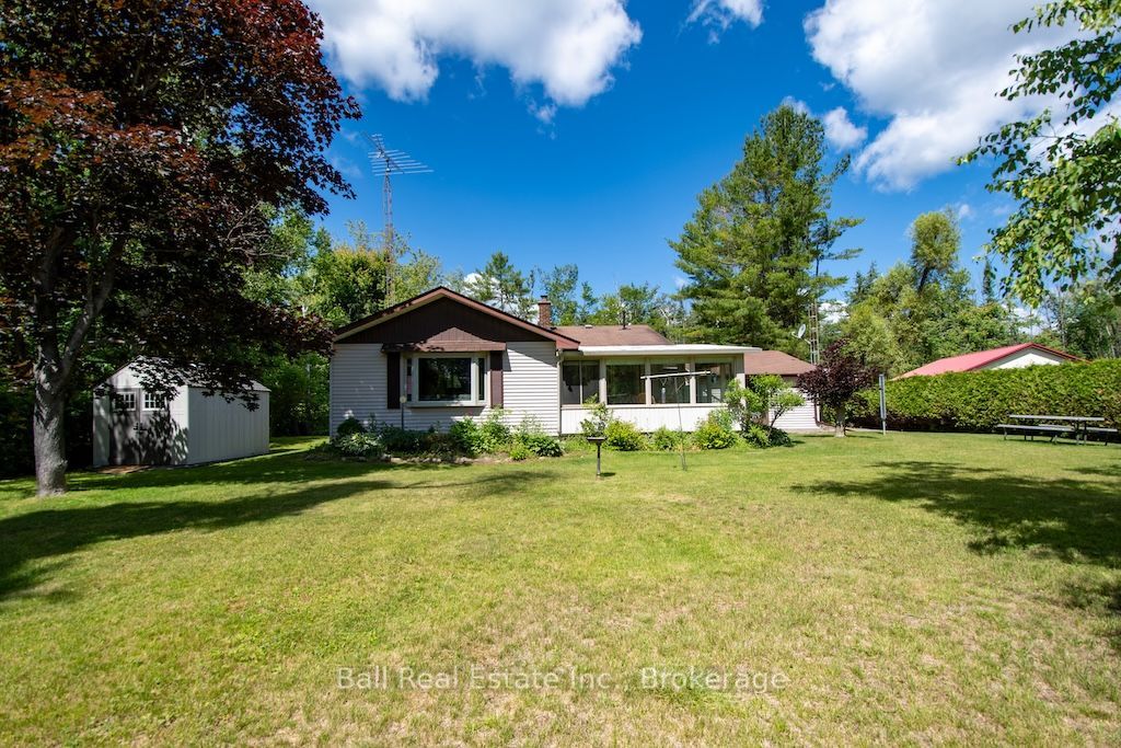 2137 Chipmunk Road, Douro-Dummer, ON K0L 2H0