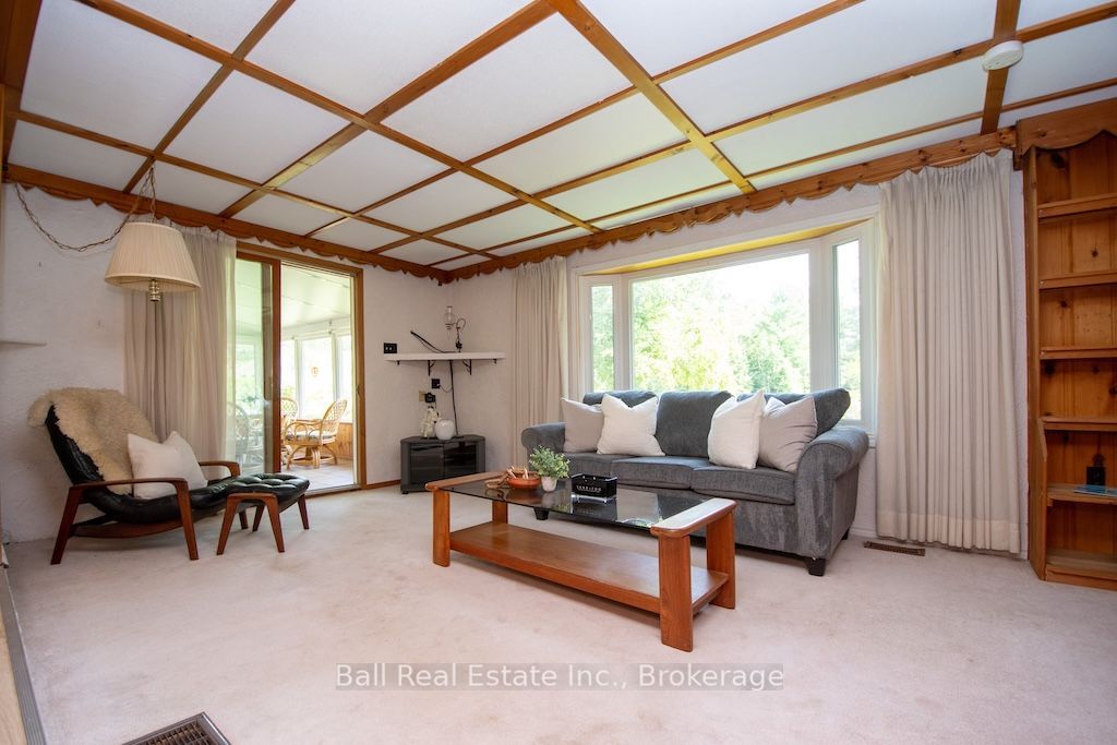 2137 Chipmunk Road, Douro-Dummer, ON K0L 2H0 photo 5