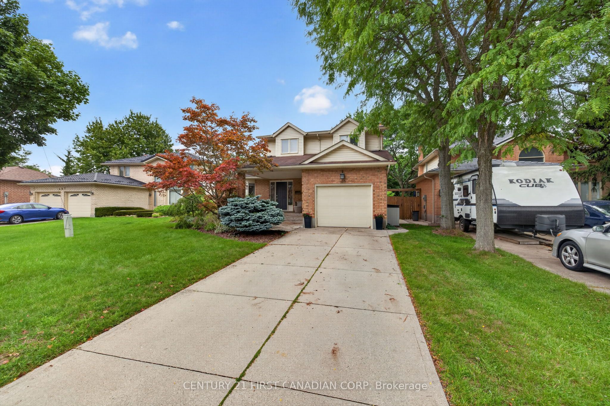 603 Country Club Mews, London South, ON N6C 5R1 photo 2