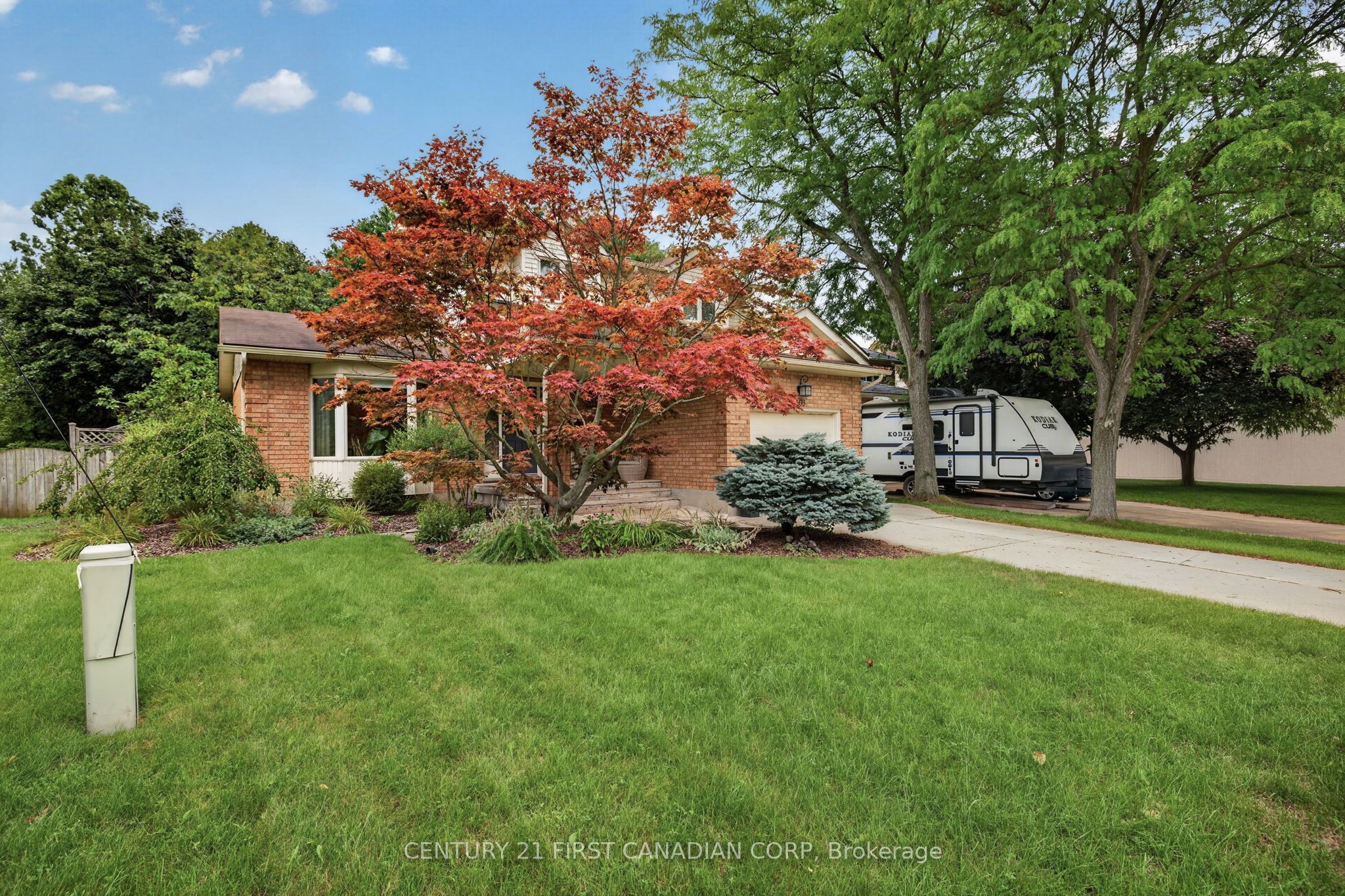 603 Country Club Mews, London South, ON N6C 5R1 photo 3