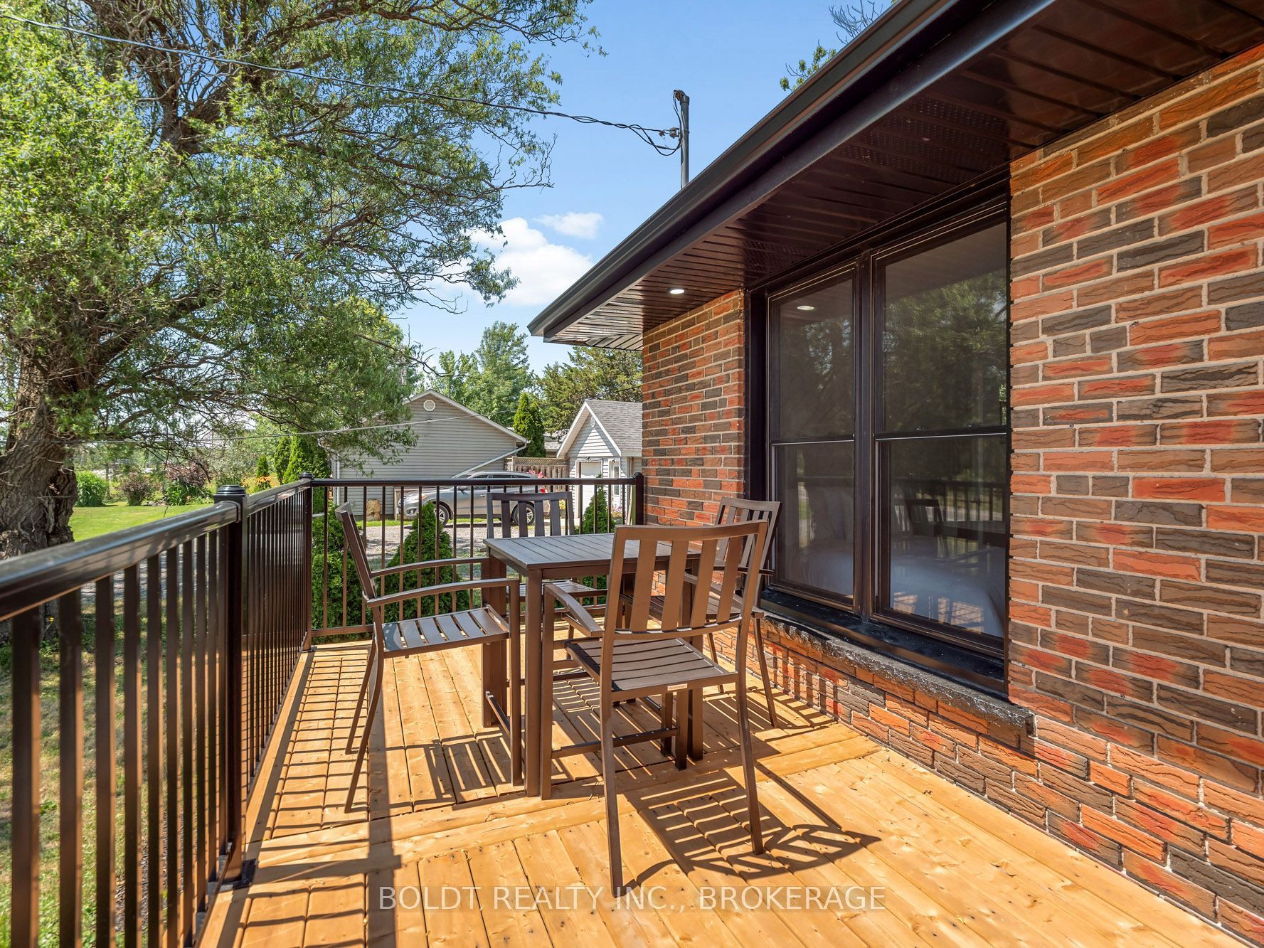 6221 Lyons Creek Road, Niagara Falls, ON L2G 0L9 photo 4
