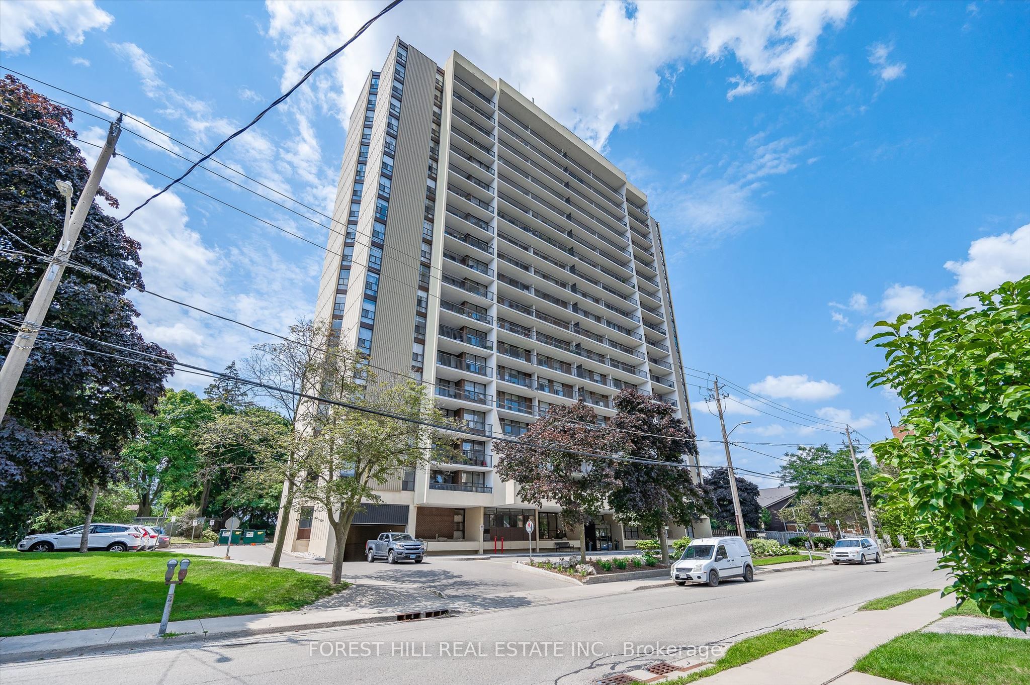 81 Church Street 1801, Kitchener, ON N2G 4M1 photo 2