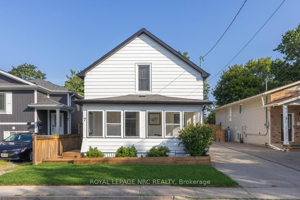 7 Capner Street, St. Catharines, ON L2P 2K2