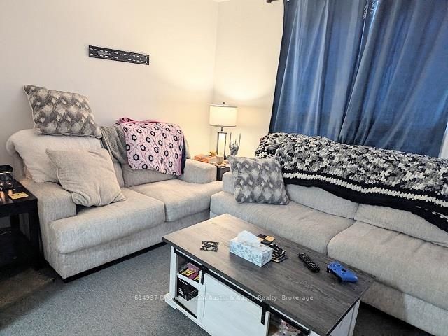 54 Hearst Avenue, Dryden, ON P8N 2K5 photo 3