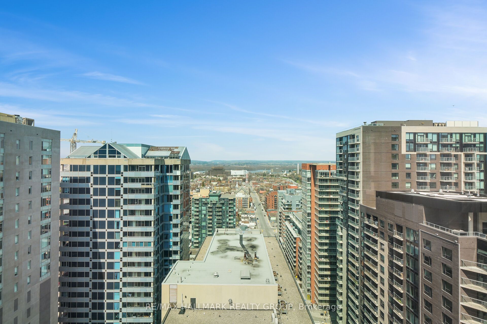 234 Rideau Street 2404, Lower Town - Sandy Hill, ON K1N 0A9 photo 2