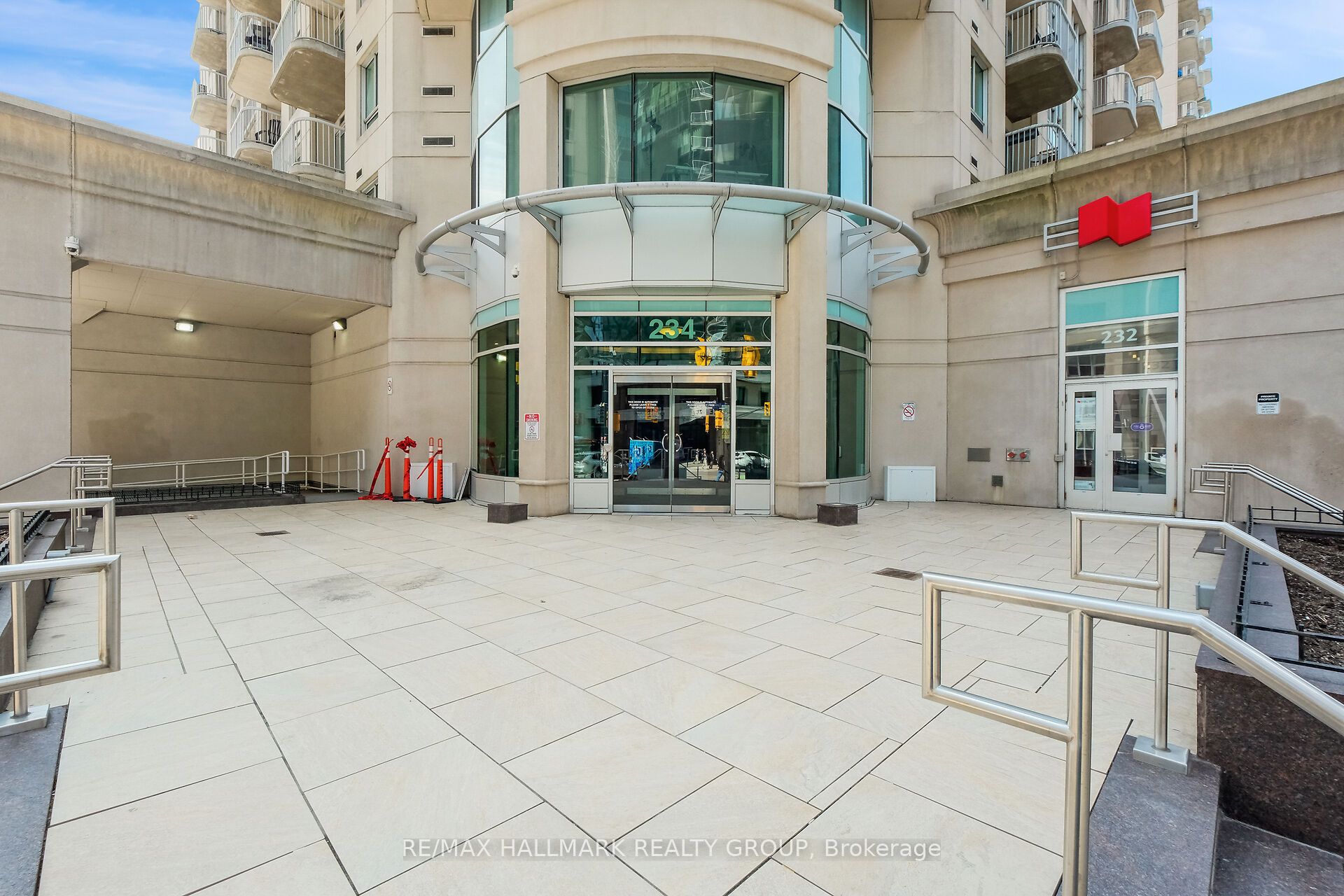 234 Rideau Street 2404, Lower Town - Sandy Hill, ON K1N 0A9 photo 5