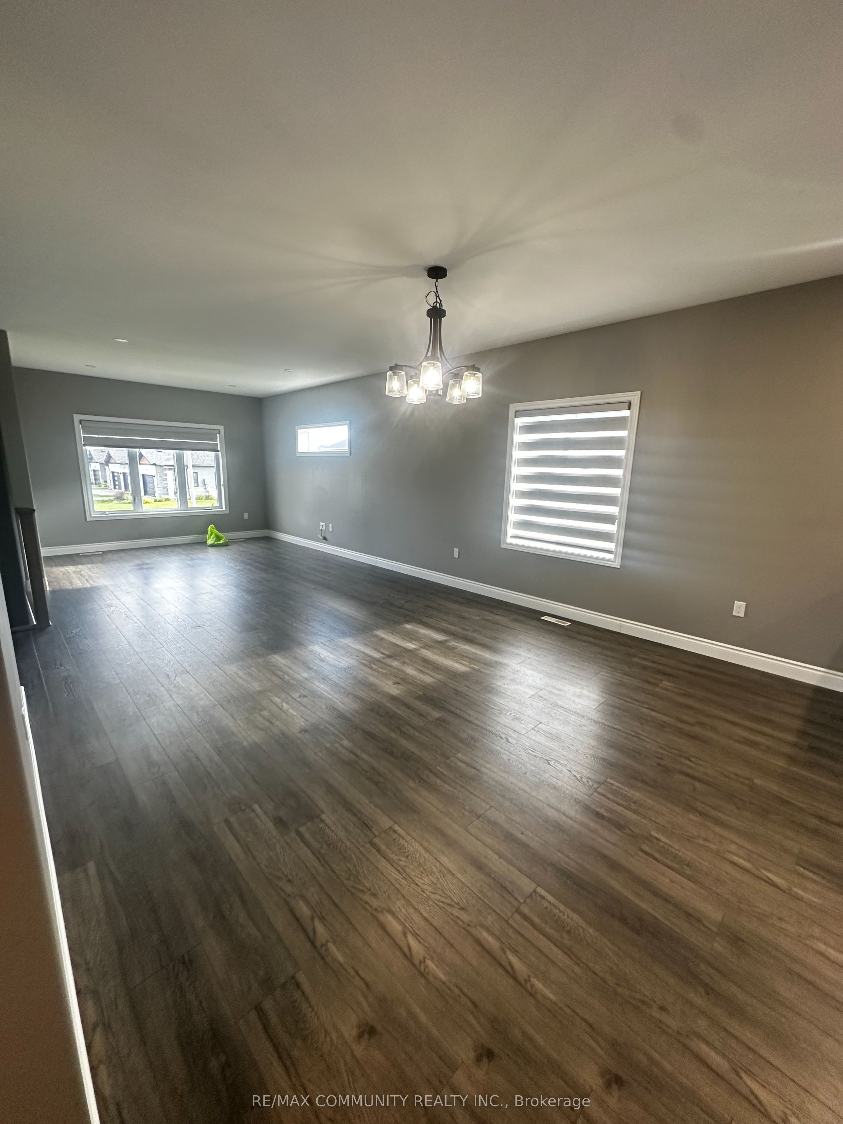 10 Redwood Drive, Belleville, ON K8N 0K4 photo 3