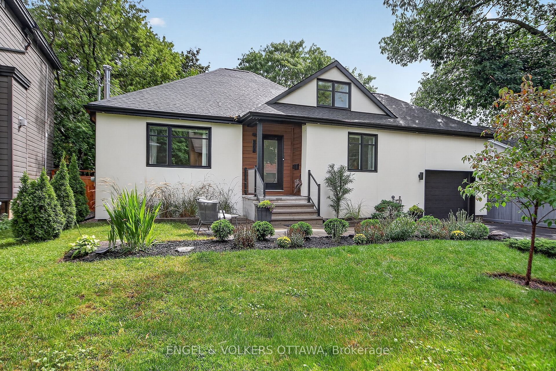 390 W Princeton Avenue, Carlingwood - Westboro and Area, ON K2A 0M7 photo 4