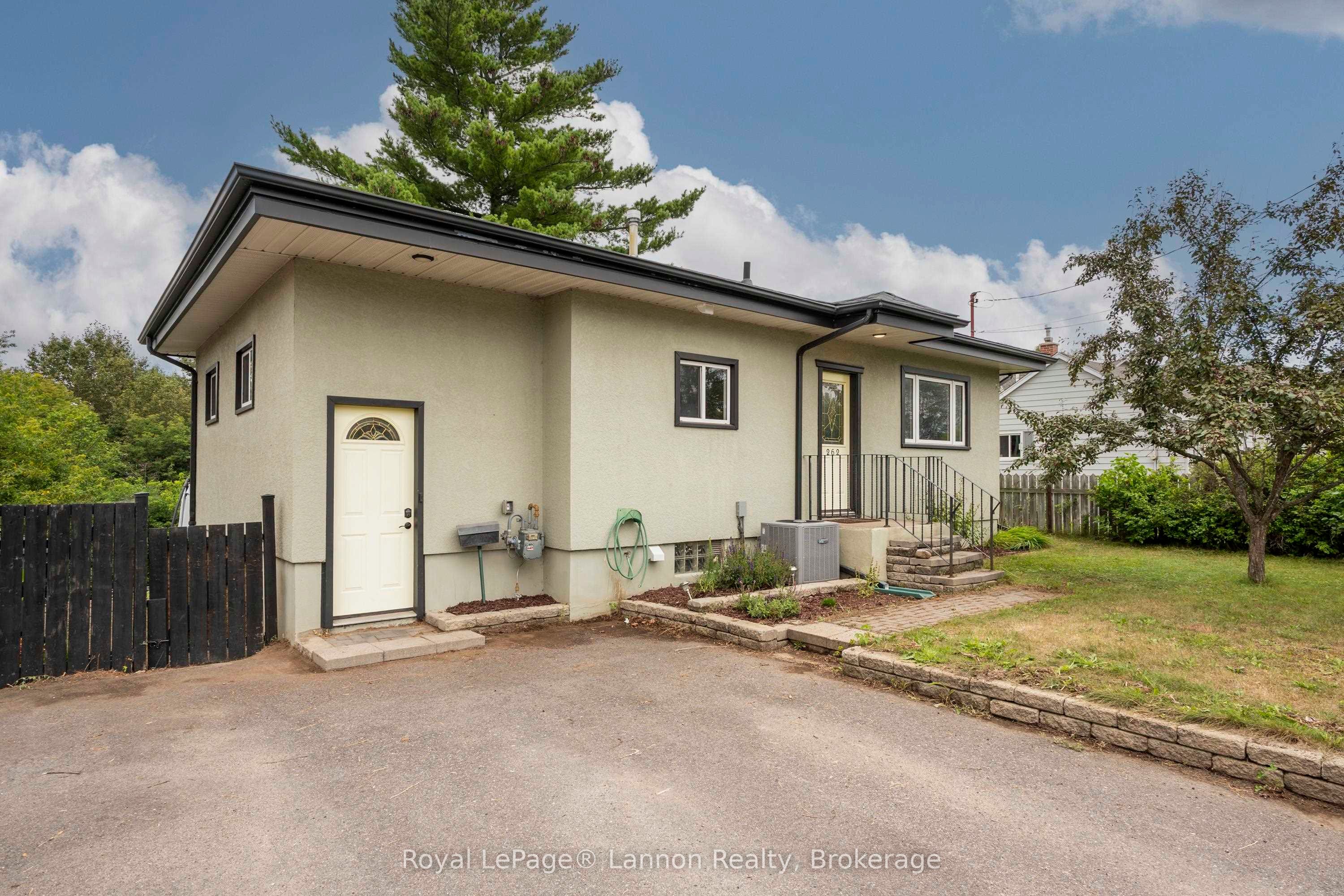 262 THERESA Street, Thunder Bay, ON P7A 5P9