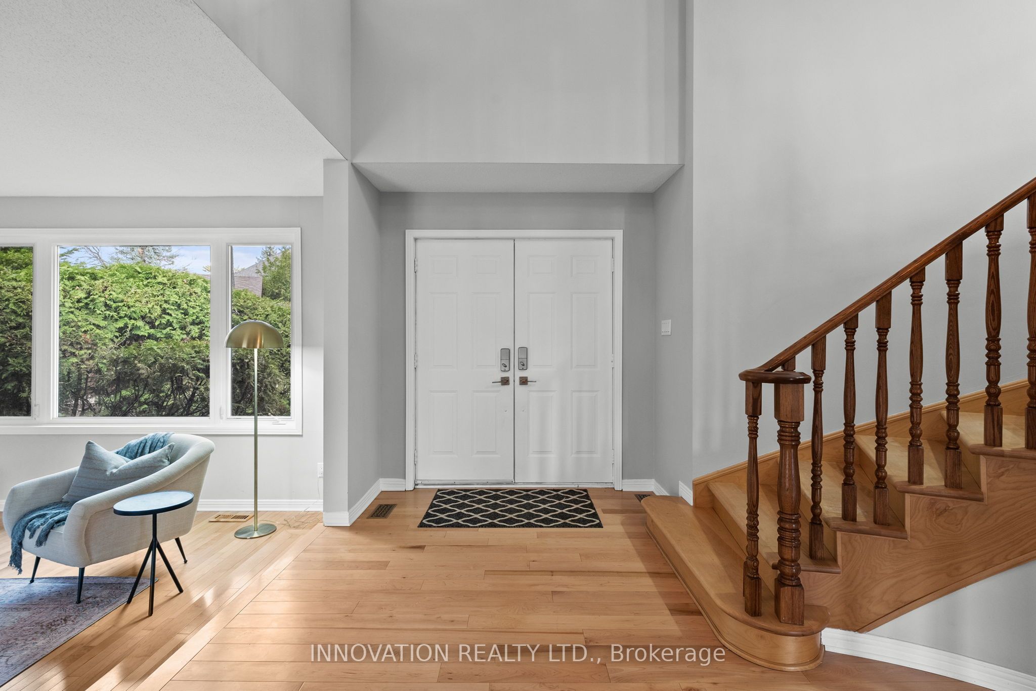206 Cypress Court, Crystal Bay - Rocky Point - Bayshore, ON K2H 8Z8 photo 3