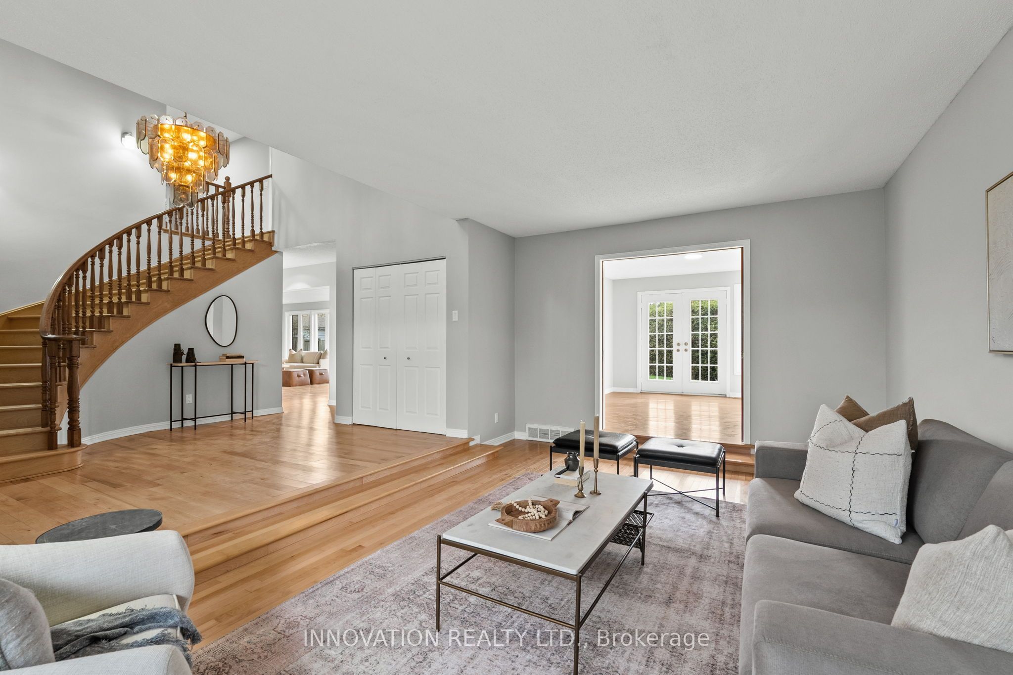 206 Cypress Court, Crystal Bay - Rocky Point - Bayshore, ON K2H 8Z8 photo 5