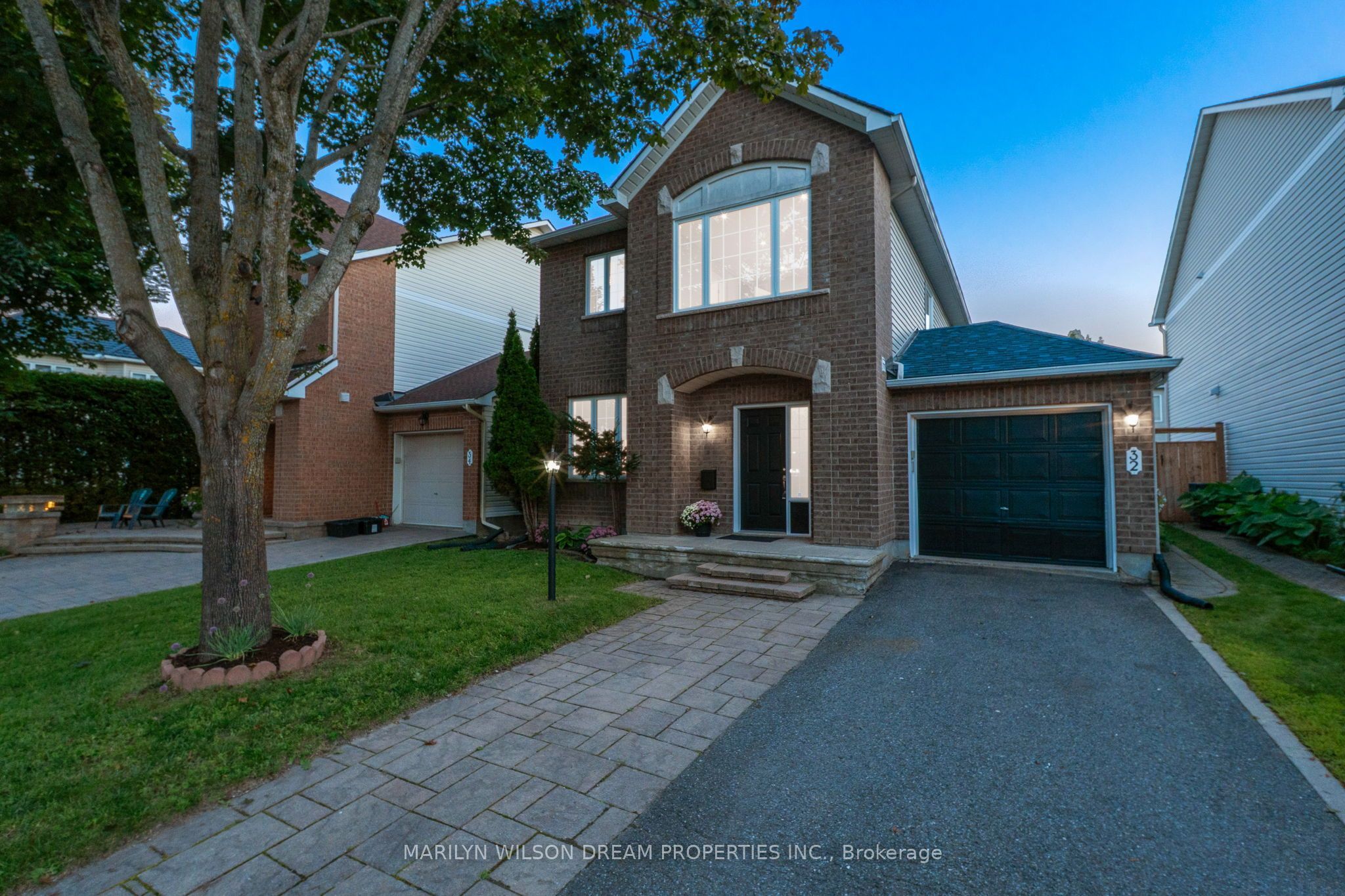 32 Valencia Street, Barrhaven, ON K2G 6T1