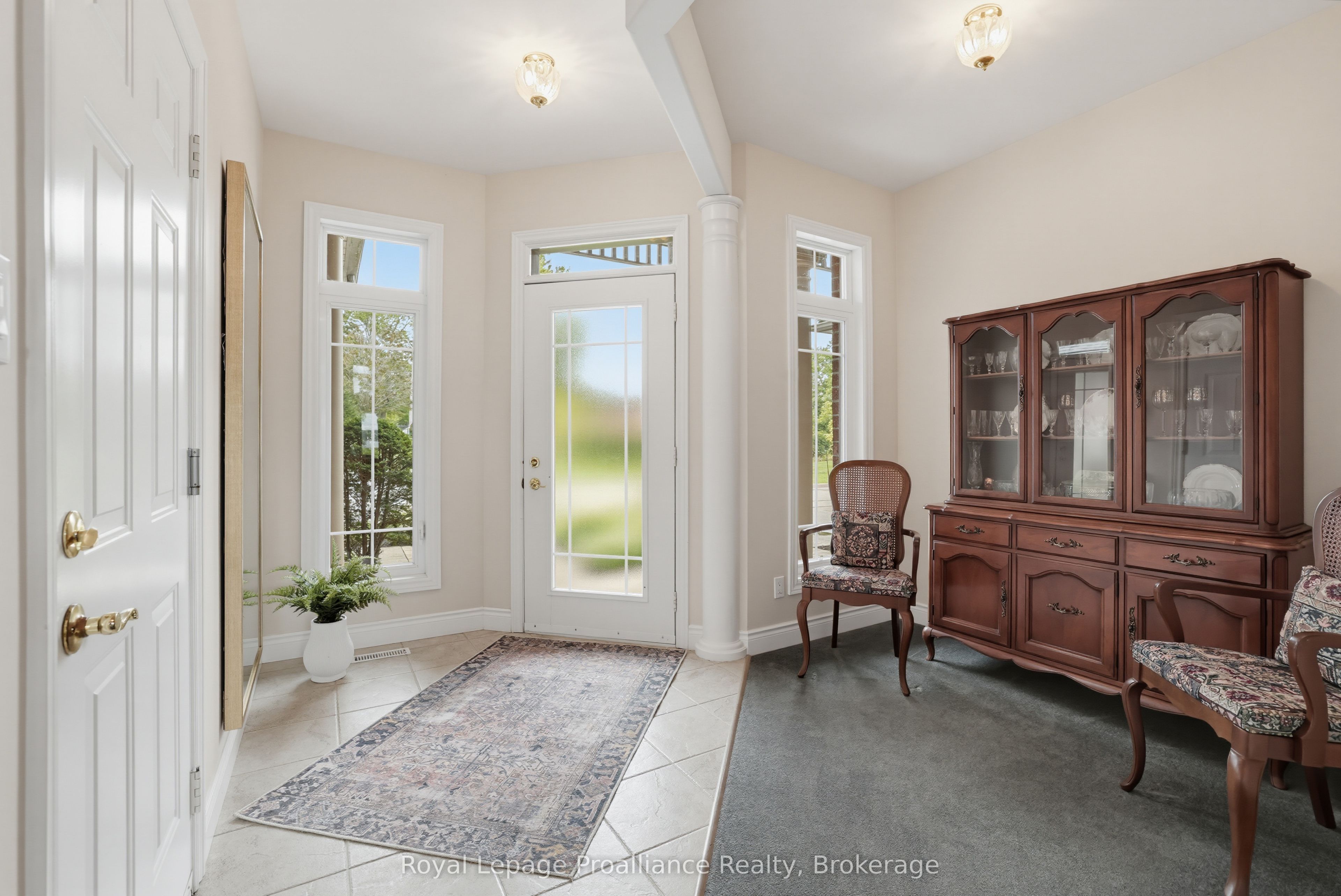 355 Dundas Street W 17, Belleville, ON K8P 1B3 photo 3