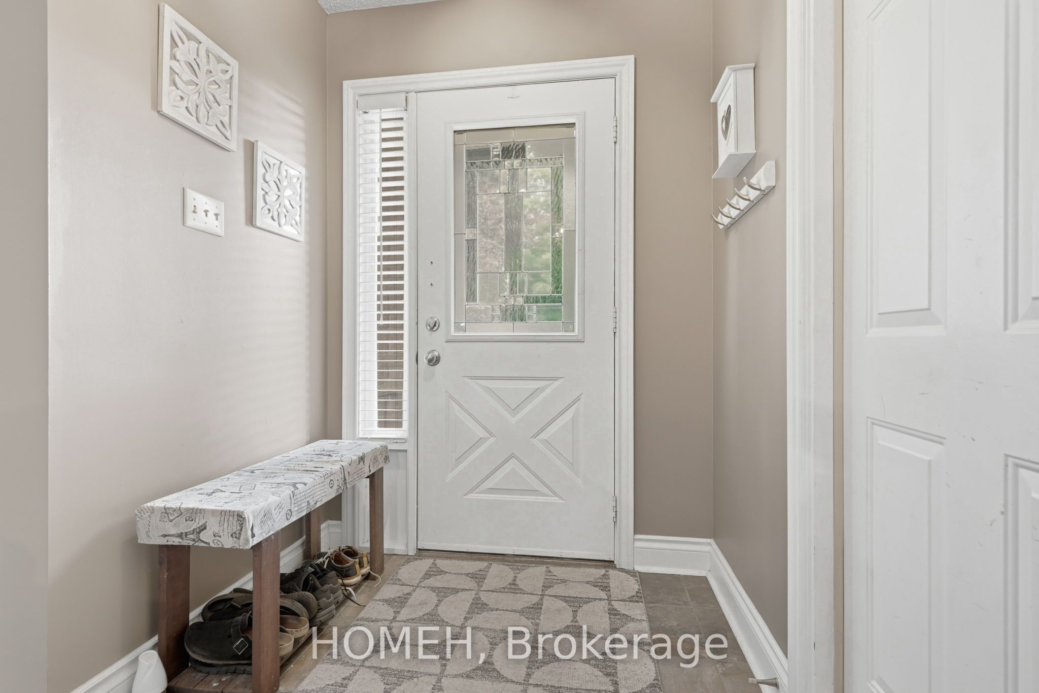 31 Karsh Crescent, Hamilton, ON L0R 2H5 photo 2