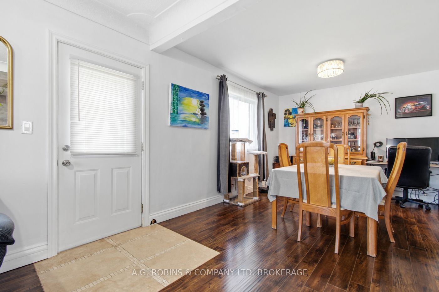 54 Clifford Avenue, Welland, ON L3C 2G1 photo 5