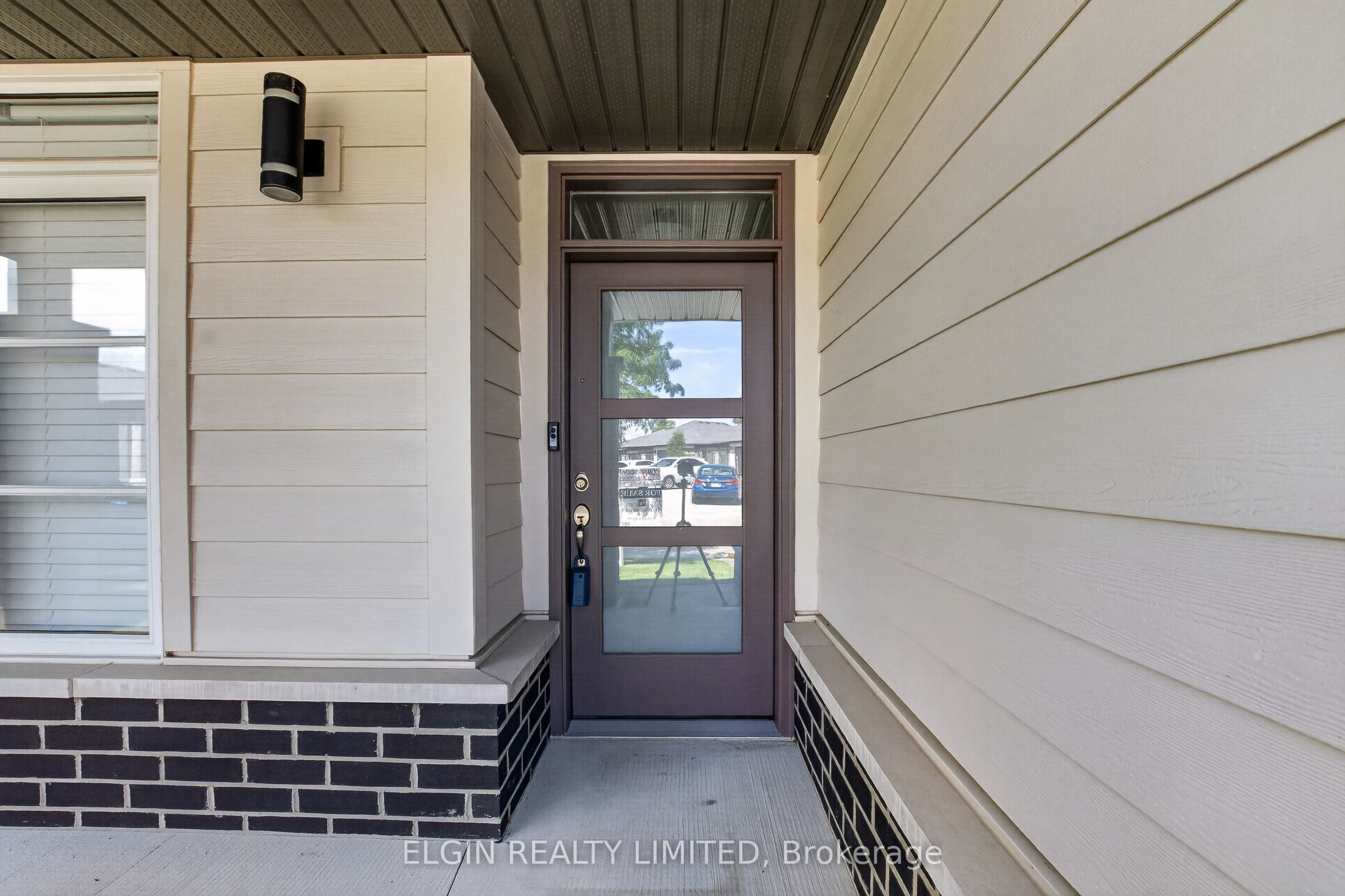 10 Mcpherson Court N 18, Central Elgin, ON N5P 0E6 photo 2
