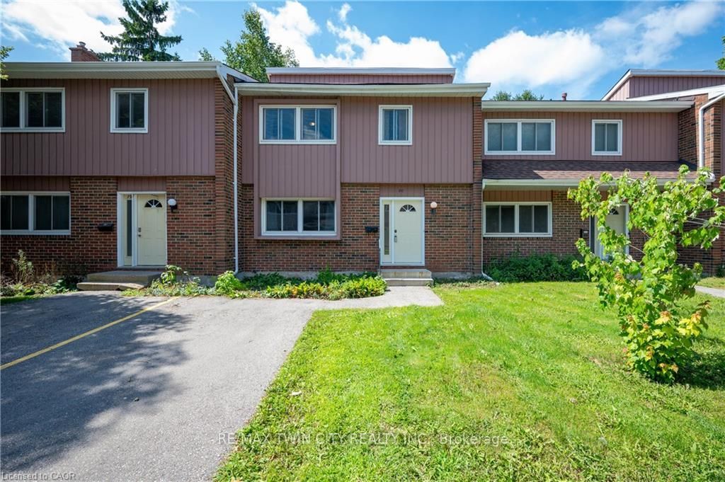 121 University Avenue E 80, Waterloo, ON N2J 4J1 photo 3