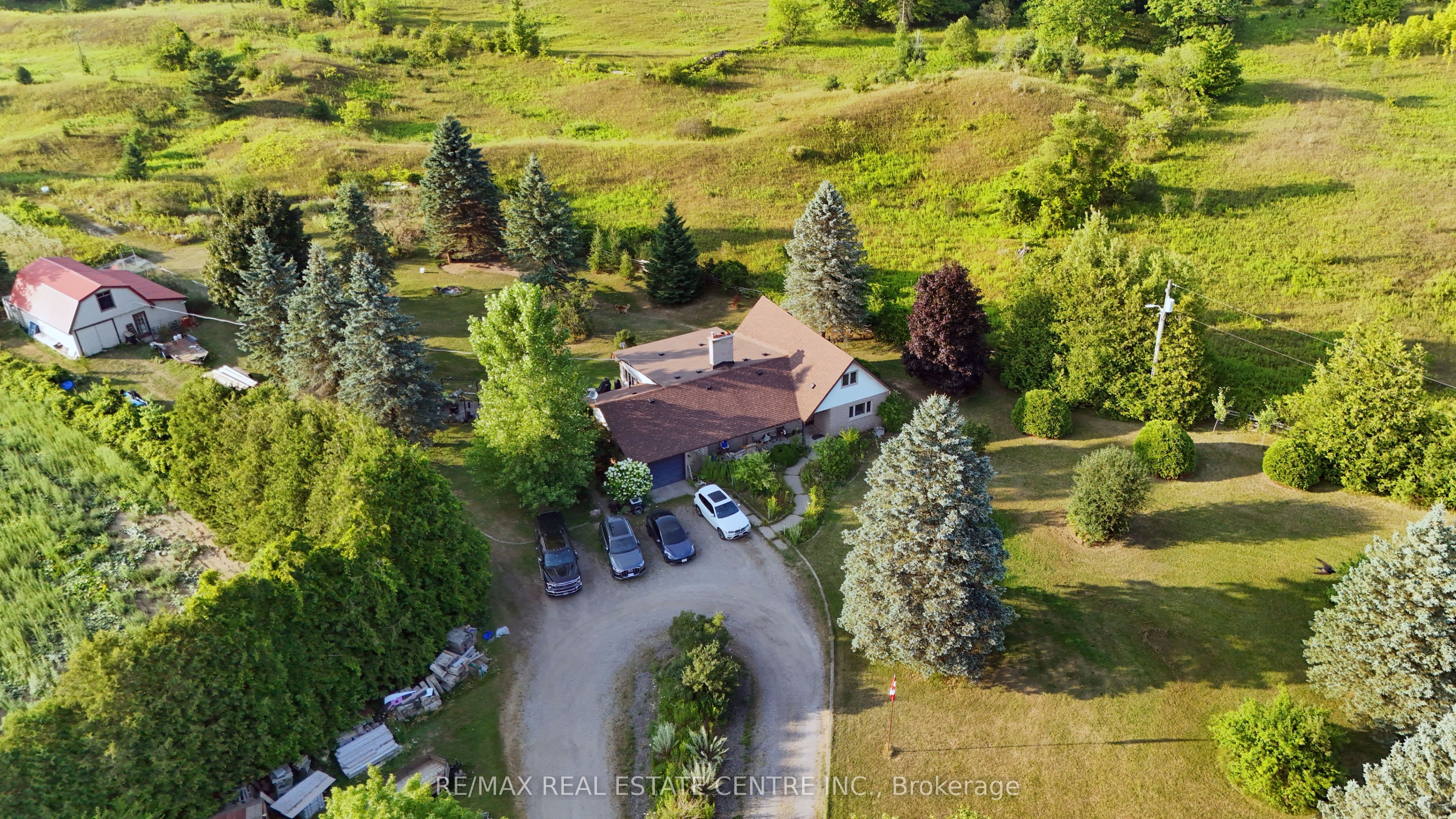 8438 HWY 7, Guelph/Eramosa, ON N0B 2K0 photo 2