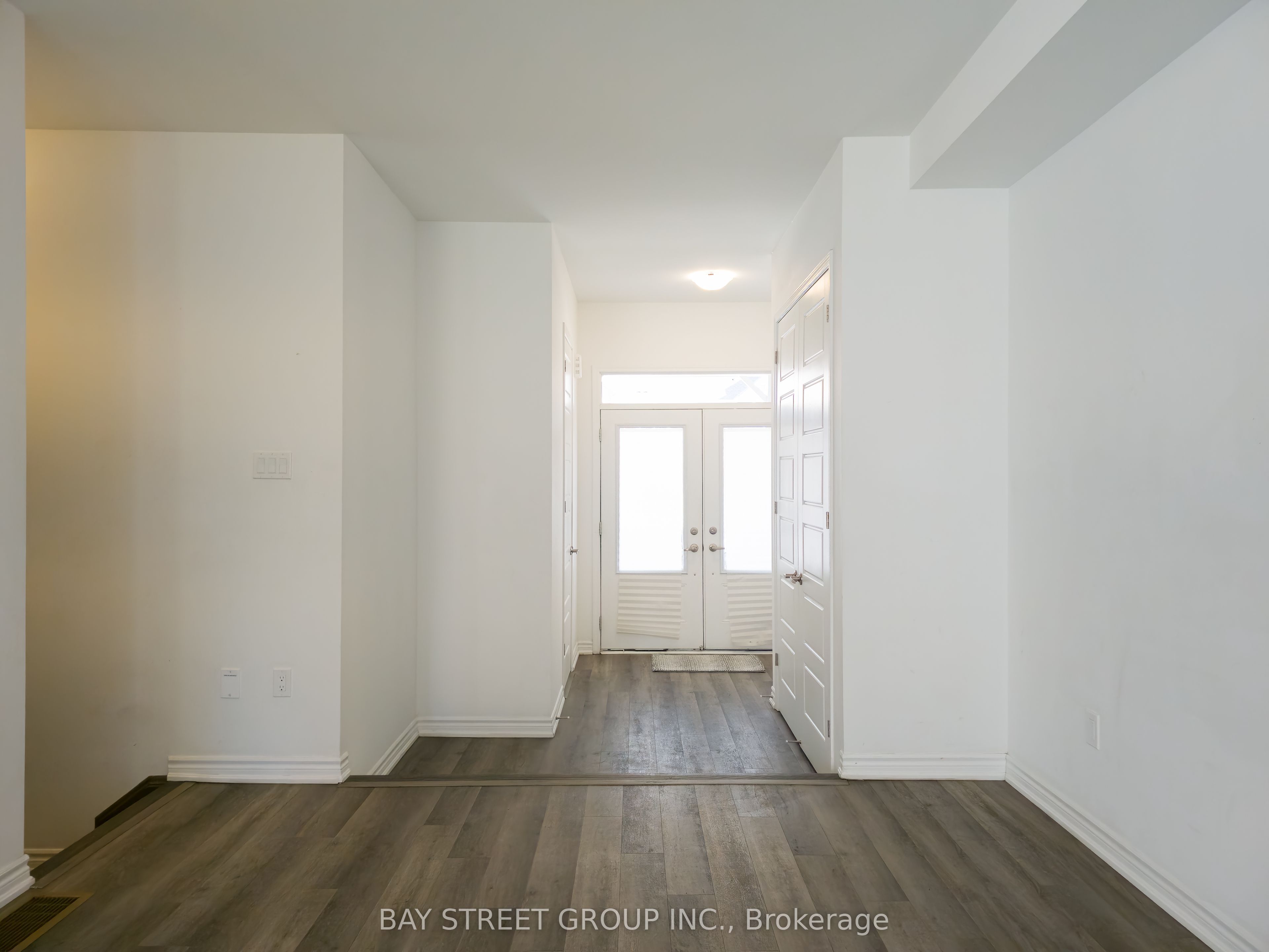 48 Histand Trail, Kitchener, ON N2R 0S2 photo 2